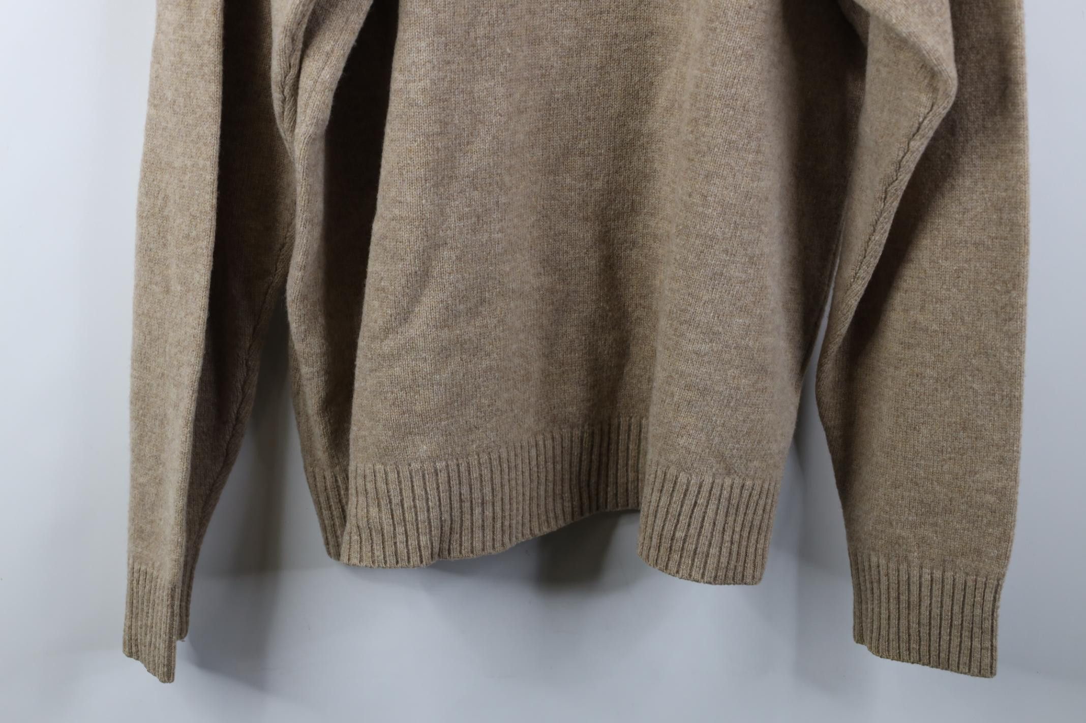Tommy Hilfiger Vintage 90s Tommy Hilfiger Lambswool Knit V-Neck Sweater Size US XL / EU 56 / 4 - 10 Thumbnail