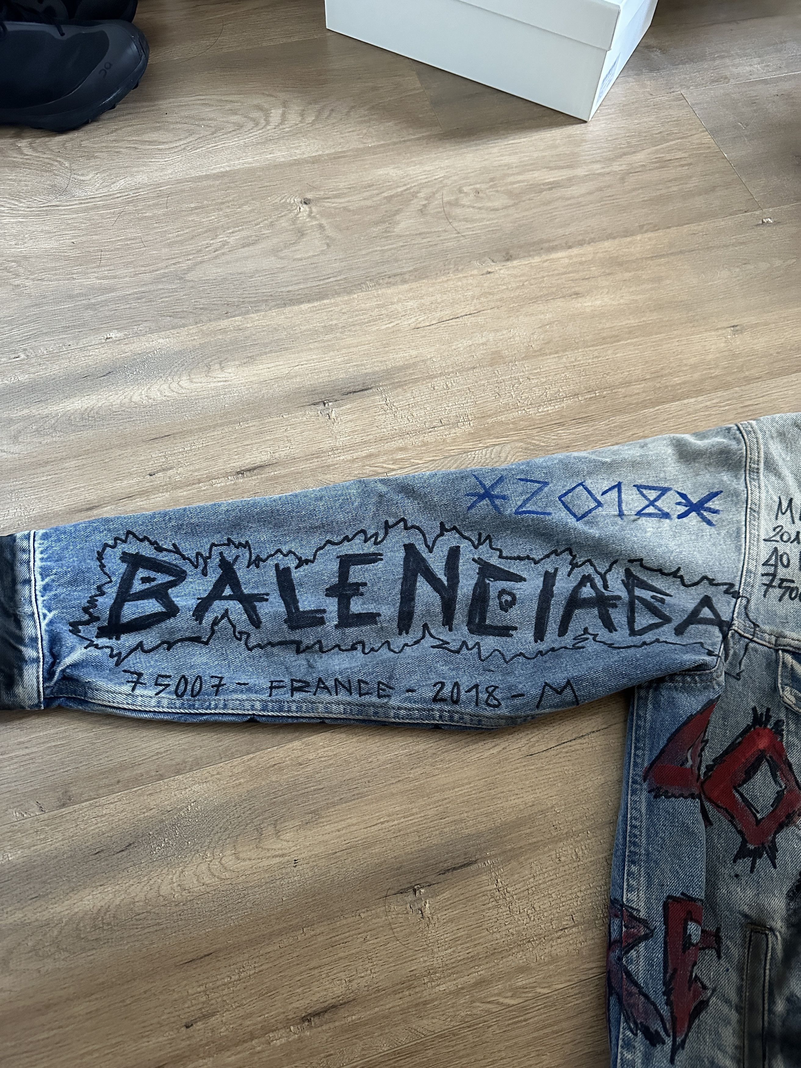 Balenciaga Balenciaga Graffitti Denim Jacket 2018 Size US M / EU 48-50 / 2 - 6 Thumbnail