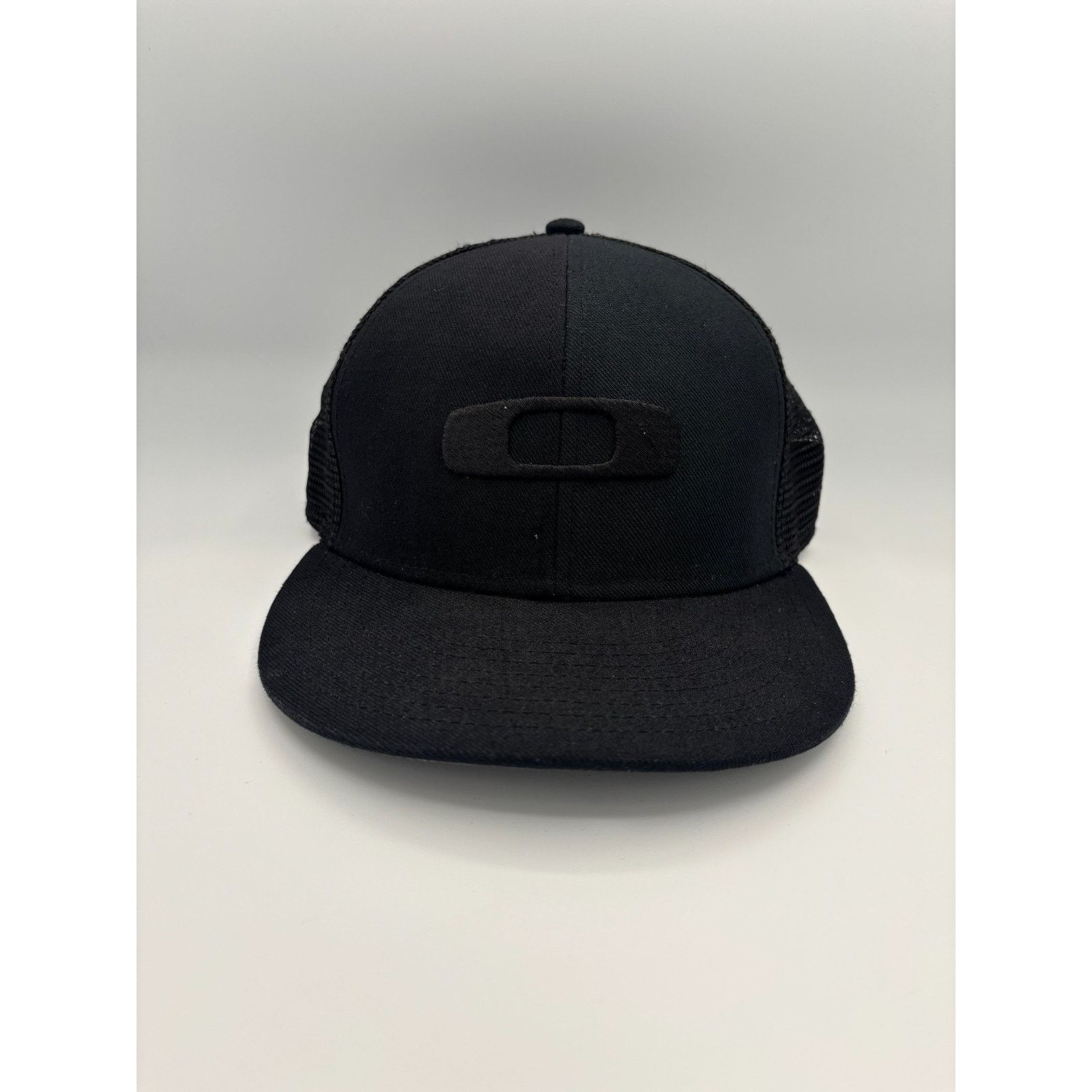 Oakley Oakley Trucker Hat Mesh Snapback California High Icon Logo Size ONE SIZE - 1 Thumbnail