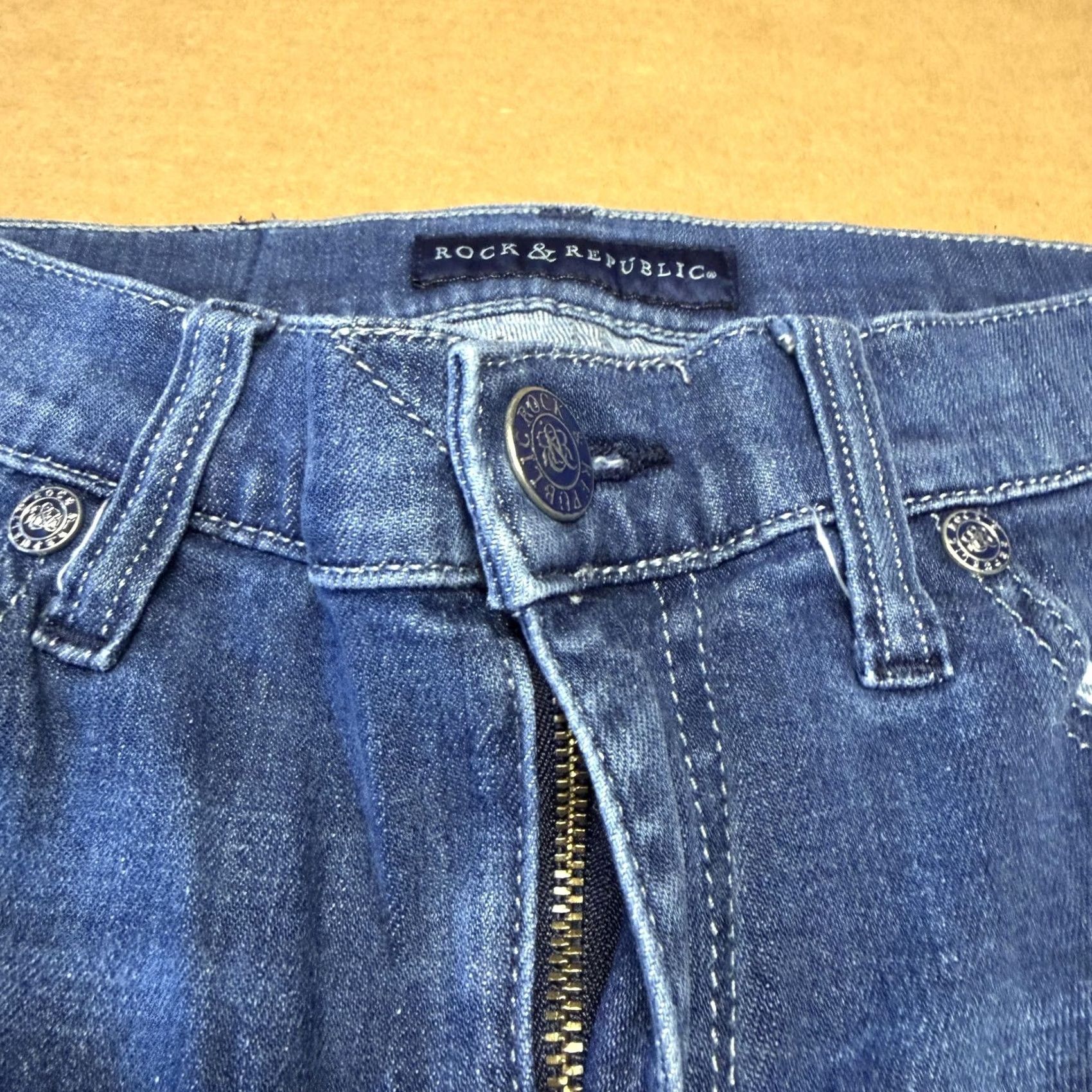 Vintage Rock & Republic Jeans Womens 10 M Blue Kasandra Flare Studded Stretch Denim Jeans Women Flared 5-Pocket Logo Back Pockets Vintage: No Size 32" / US 10 / IT 46 - 6 Thumbnail