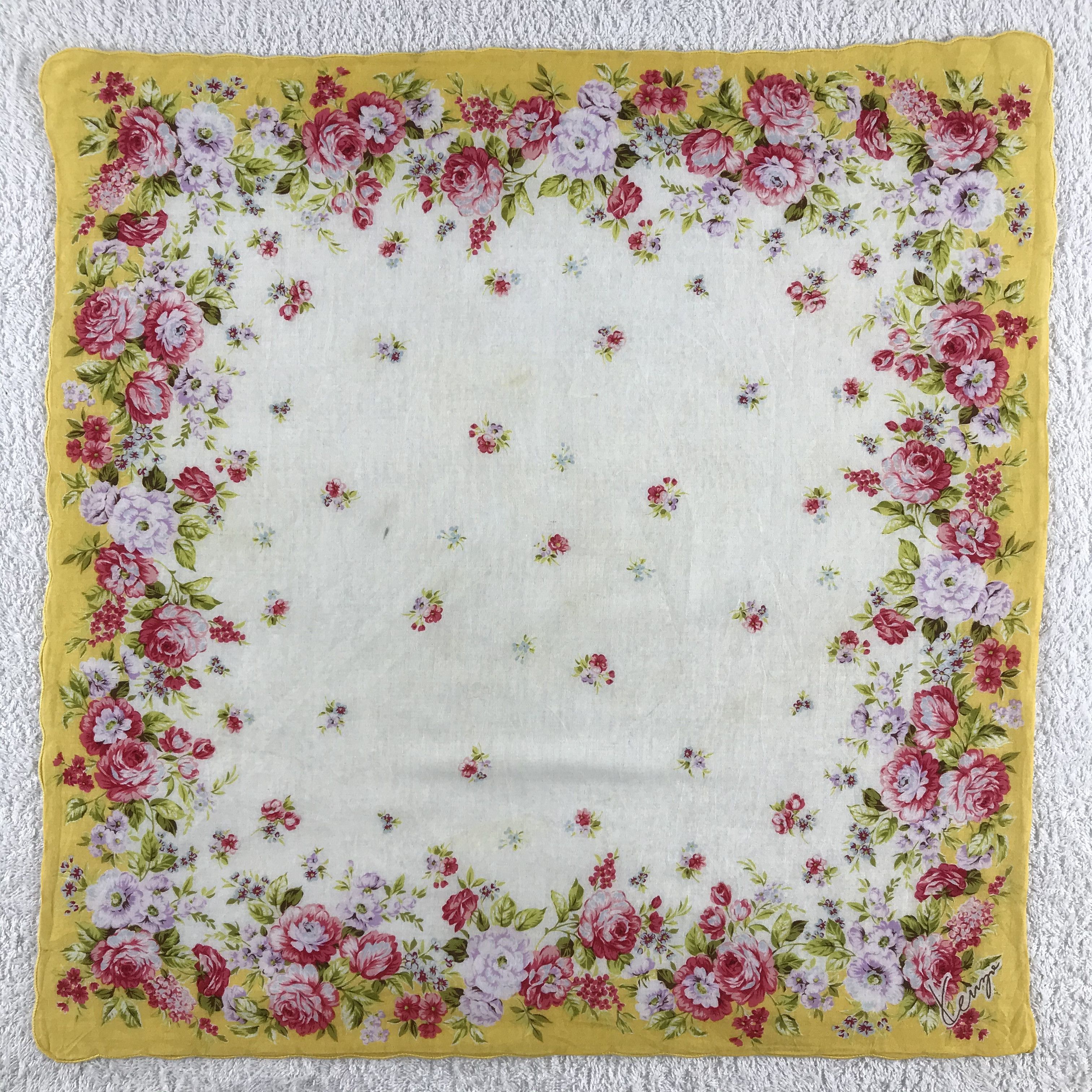 Kenzo × Vintage Kenzo Bandana / Handkerchief / Neckerchief - S090 Size ONE SIZE - 1 Thumbnail
