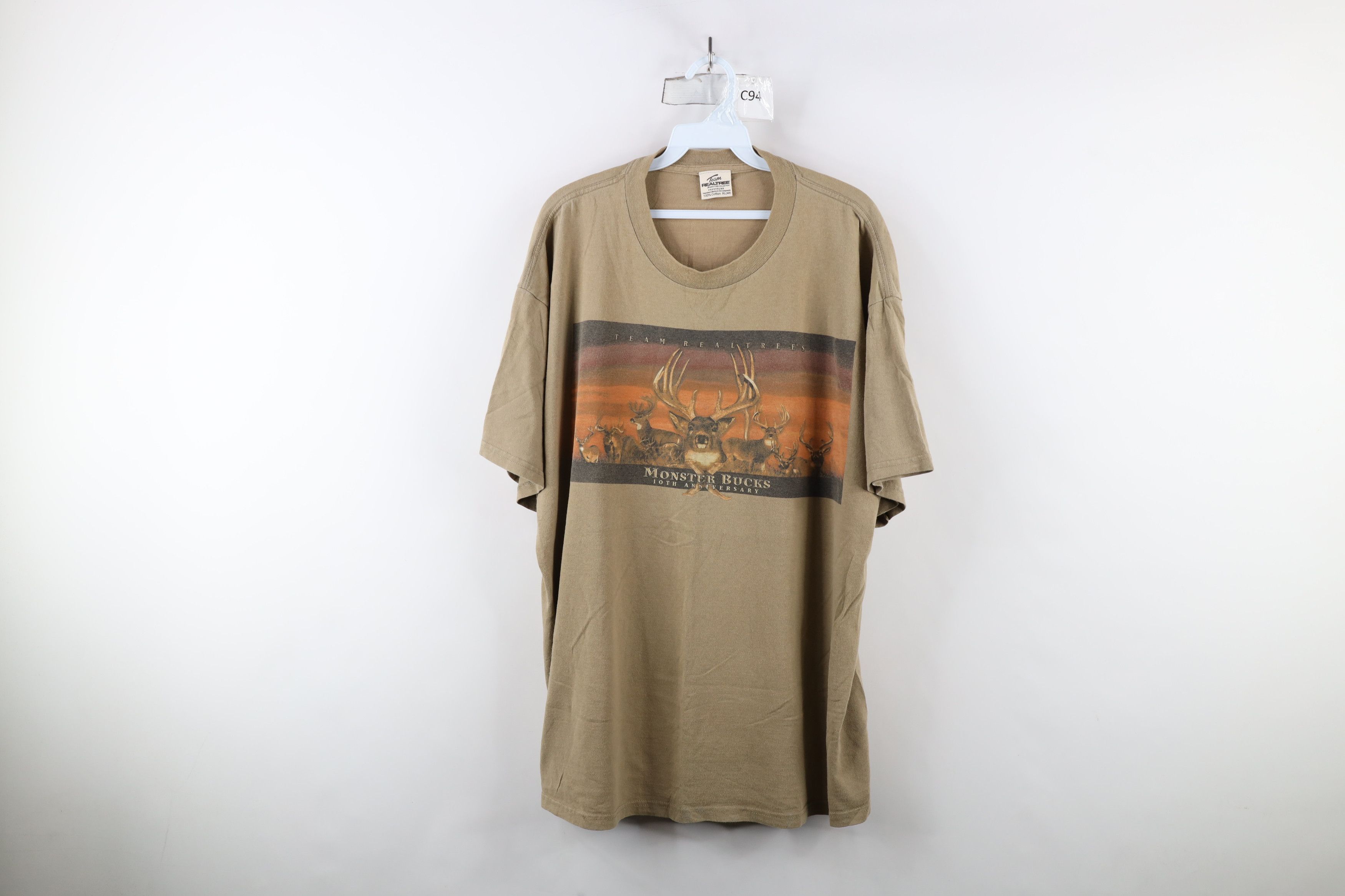 Vintage Vintage 90s Streetwear Deer Monster Bucks T-Shirt Brown Size US XL / EU 56 / 4 - 1 Thumbnail
