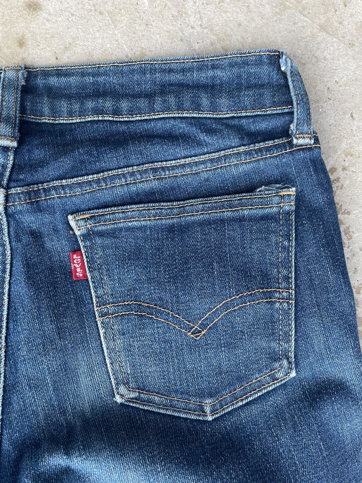 Levi's Vintage Levis Flared Jeans Size 27" / US 4 / IT 40 - 7 Thumbnail
