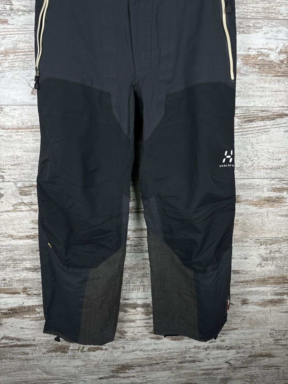 Goretex × Haglofs Mens Vintage Haglofs Gore-Tex ski pants recco black Size US 30 / EU 46 - 3 Thumbnail