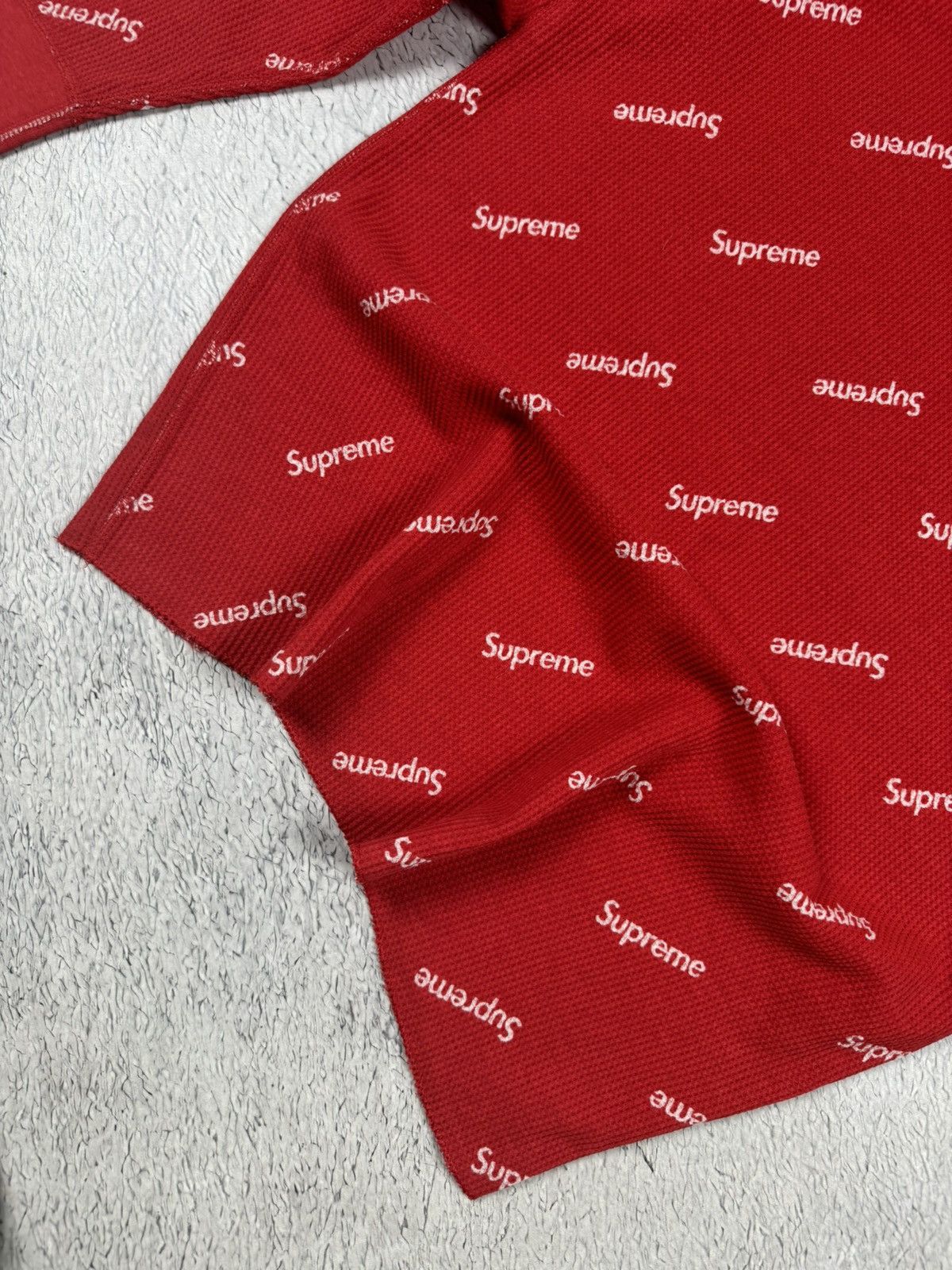 Hanes × Supreme × Vintage Supreme Hanes Monogram Longsleeve Streetweat y2k M size Size US M / EU 48-50 / 2 - 5 Thumbnail