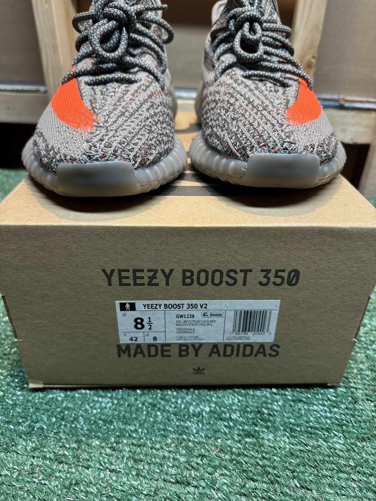 Adidas Adidas Yeezy Boost 350 Beluga Reflective Size 8.5 Size US 8.5 / EU 41-42 - 13 Thumbnail
