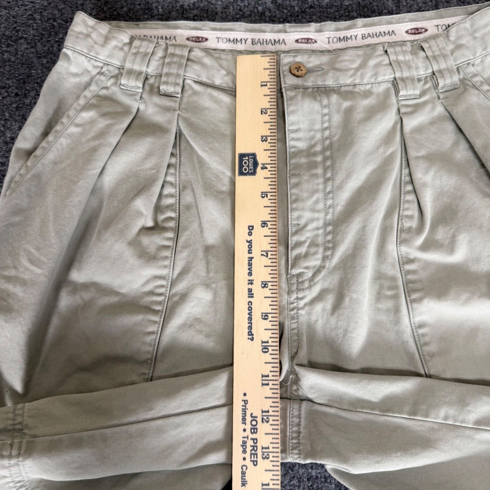 Tommy Bahama Tommy Bahama Relax Mens 34 Olive Pleated Cotton Chino Shorts Size US 34 / EU 50 - 5 Thumbnail