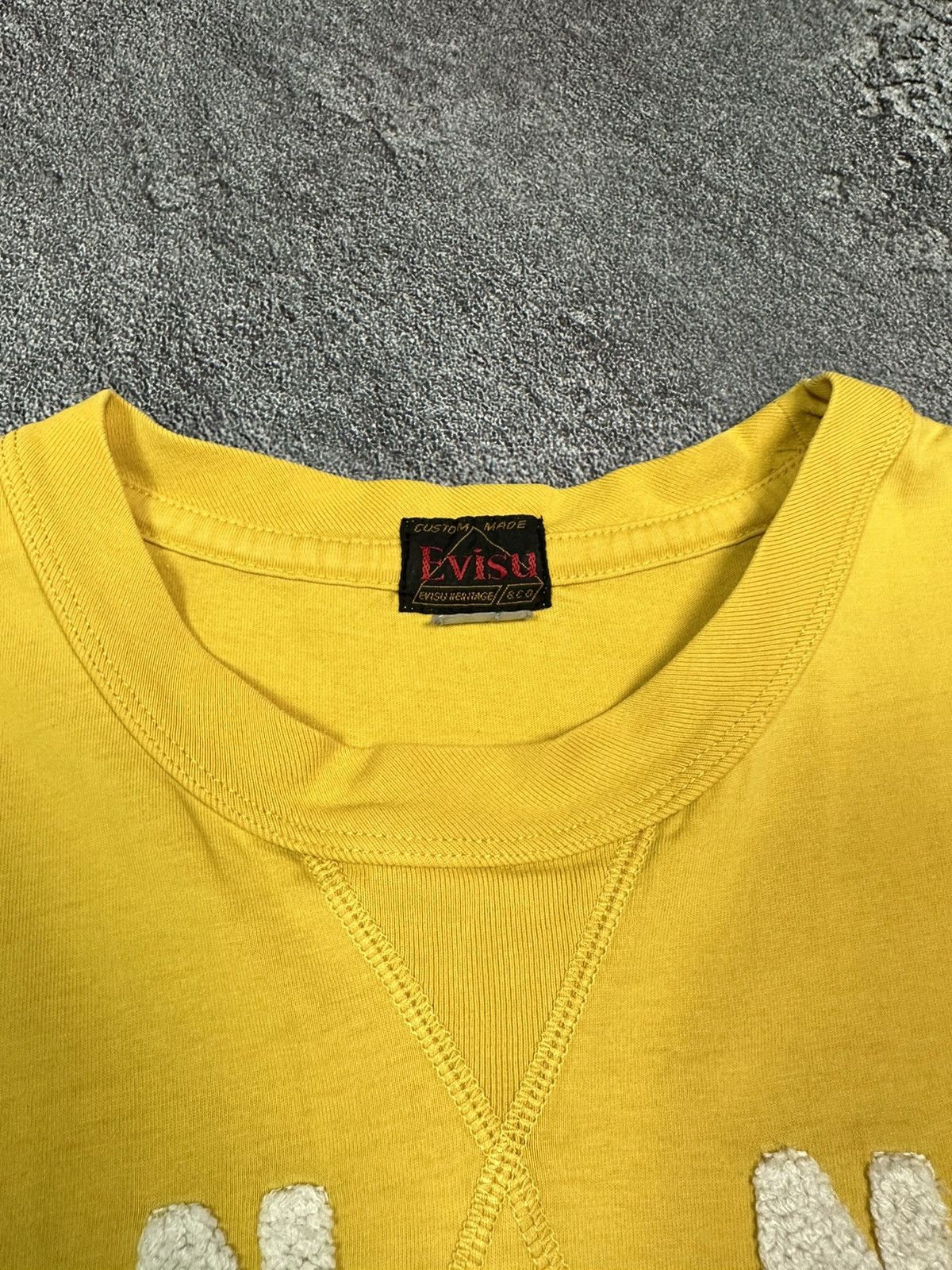 Evisu × Japanese Brand × Vintage EVISU vintage T shirt logo yellow Tee Size US L / EU 52-54 / 3 - 16 Thumbnail