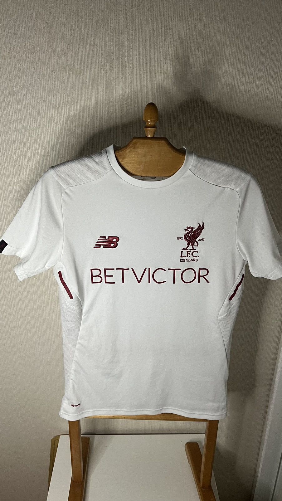 New Balance Y2K FC Liverpool London new balance jersey Size US S / EU 44-46 / 1 - 1 Thumbnail