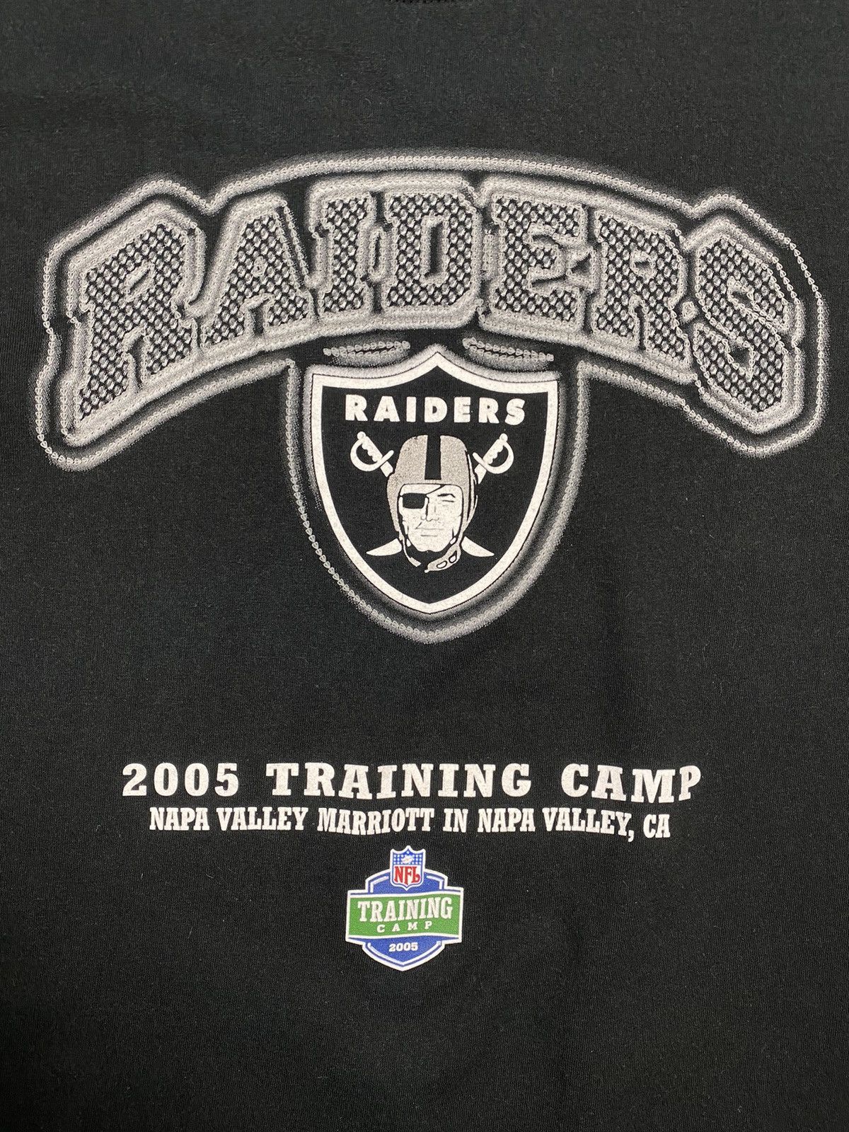 NFL Vintage 2005 Oakland Raiders NFL Football Graphic T Shirt Size US M / EU 48-50 / 2 - 6 Thumbnail