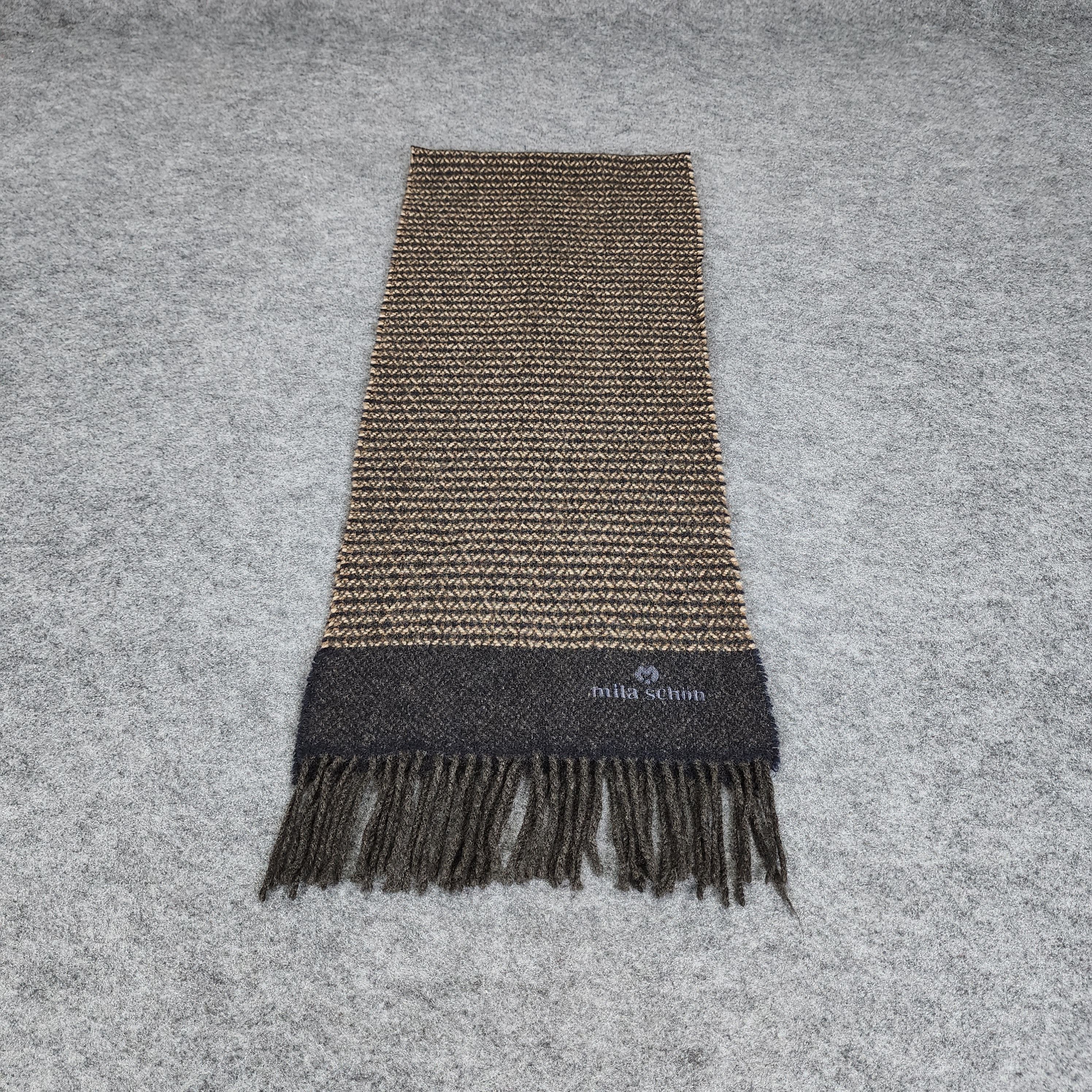 Mila Schon × Vintage Mila Schon Scarf # Muffler # Neckwear # D066 Size ONE SIZE - 2 Thumbnail