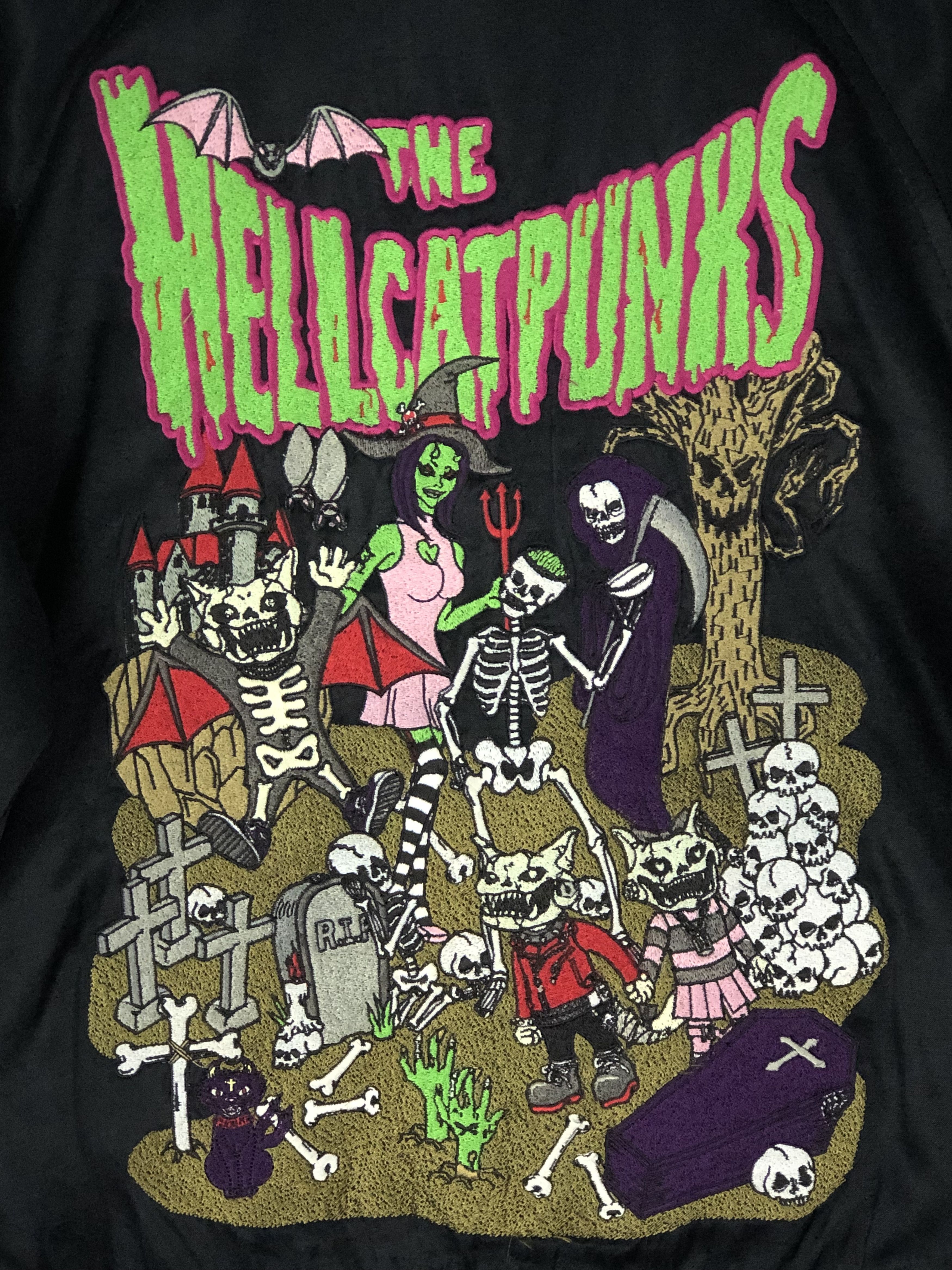 Japanese Brand RARE🔥THE HELLCAT PUNKS NOT DEAD SUKAJAN SATIN JACKET UNISEX Size US S / EU 44-46 / 1 - 10 Thumbnail