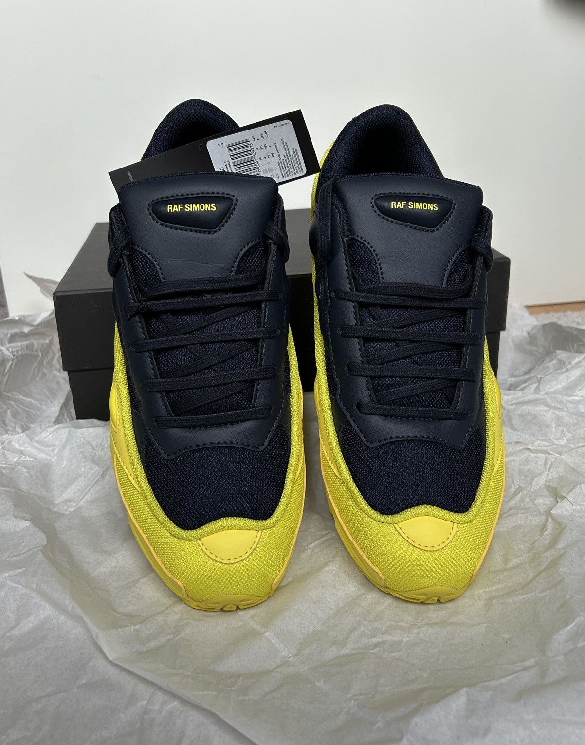 Adidas × Raf Simons Raf Simons x Adidas Ozweego Size US 10.5 / EU 43-44 - 3 Thumbnail