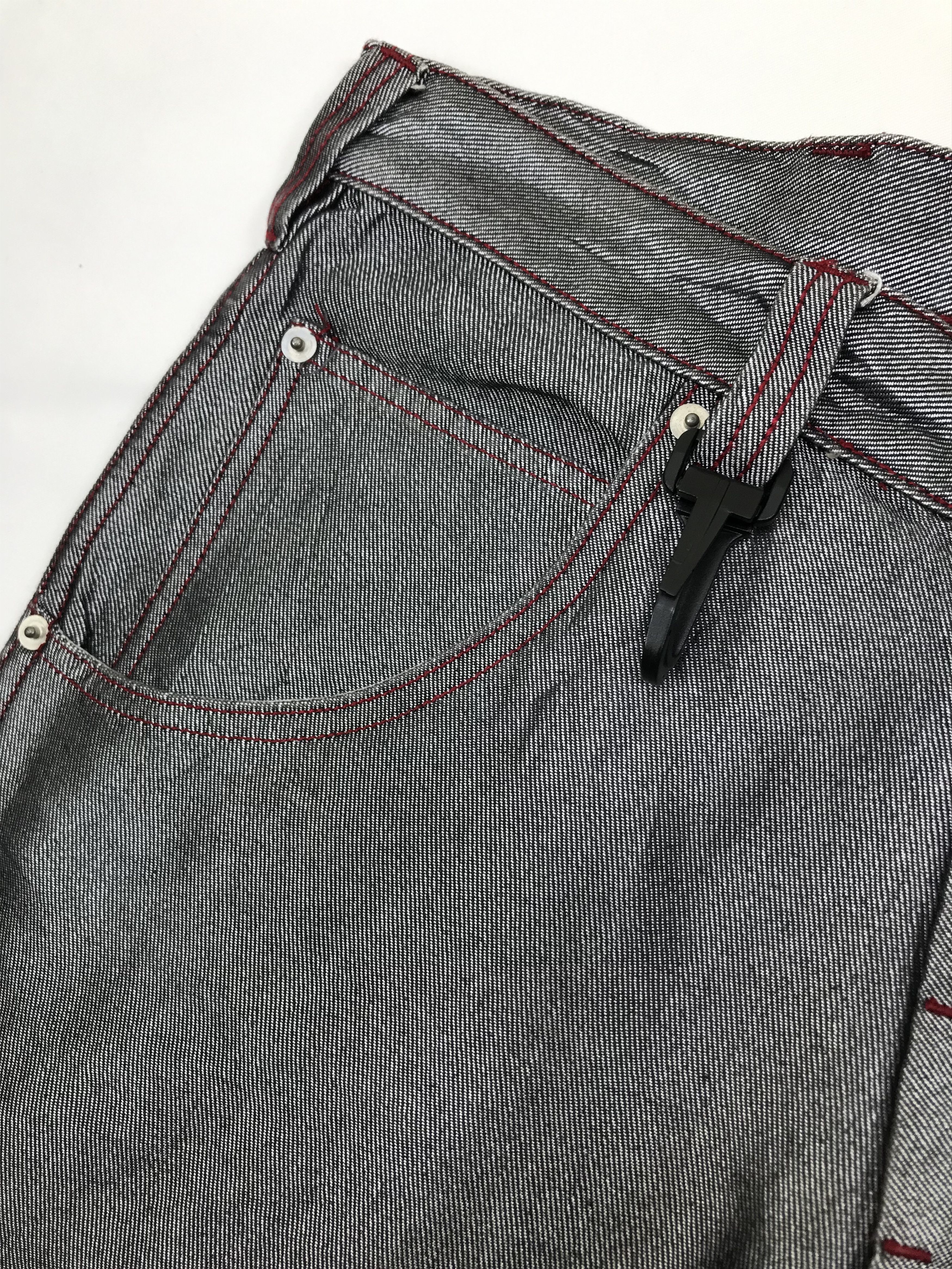 Japanese Brand Baggy Jeans Amore Puro Multi Pocket Glossy Grey Wide Denim Size US 31 - 11 Thumbnail