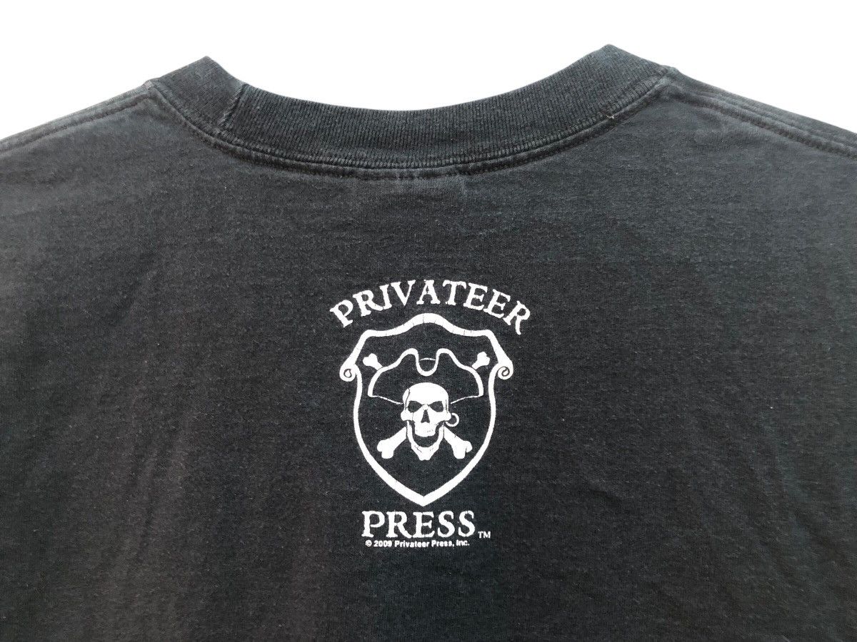 The Game VINTAGE 00s PRIVATEER PRESS GAMING GRAPHICAL TEE DOPE 🔥 Size US M / EU 48-50 / 2 - 9 Thumbnail