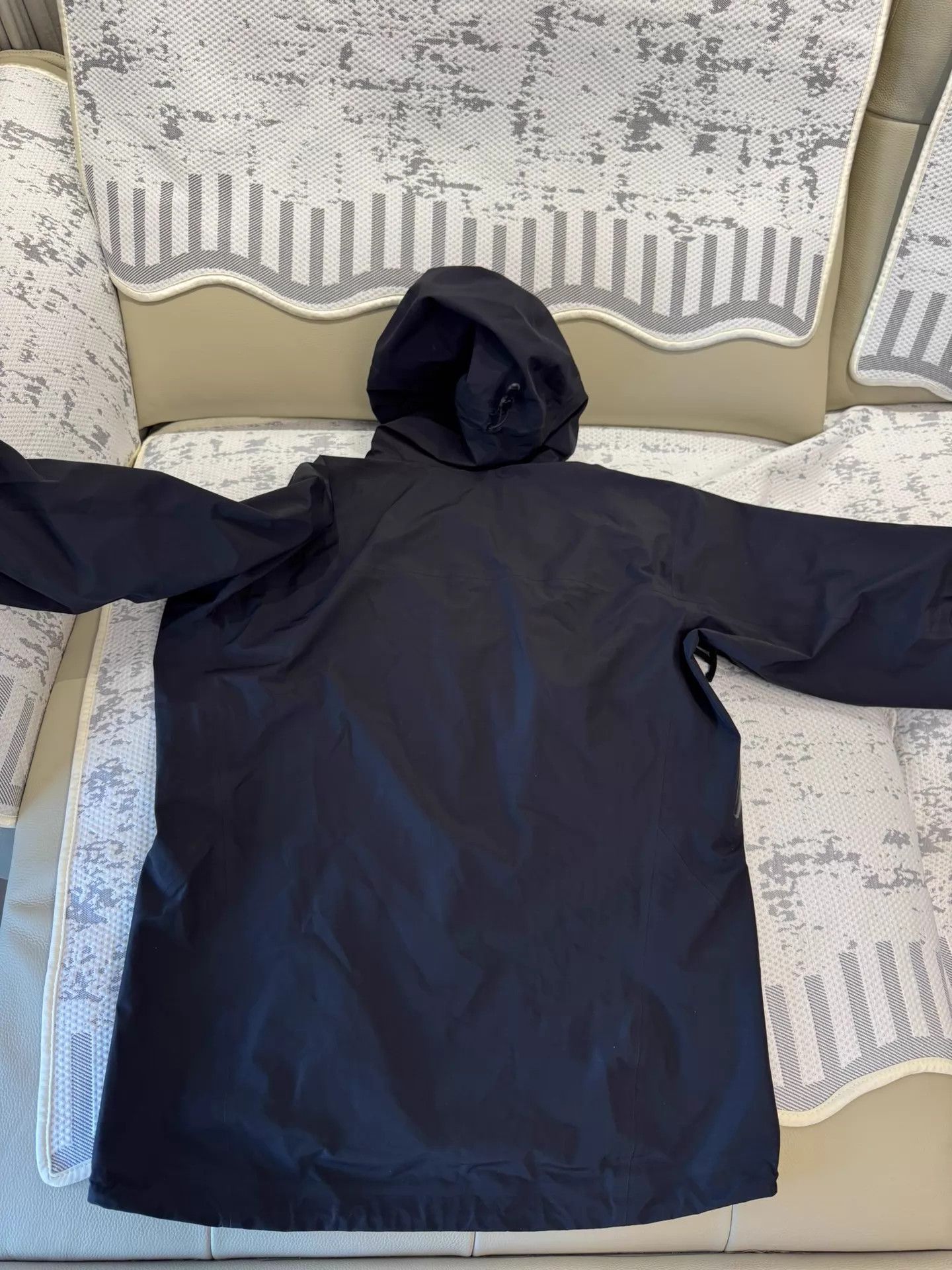 Arc'teryx Arcteryx Beta Gore-Tex Hard Shell Jacket L Size US L / EU 52-54 / 3 - 6 Thumbnail