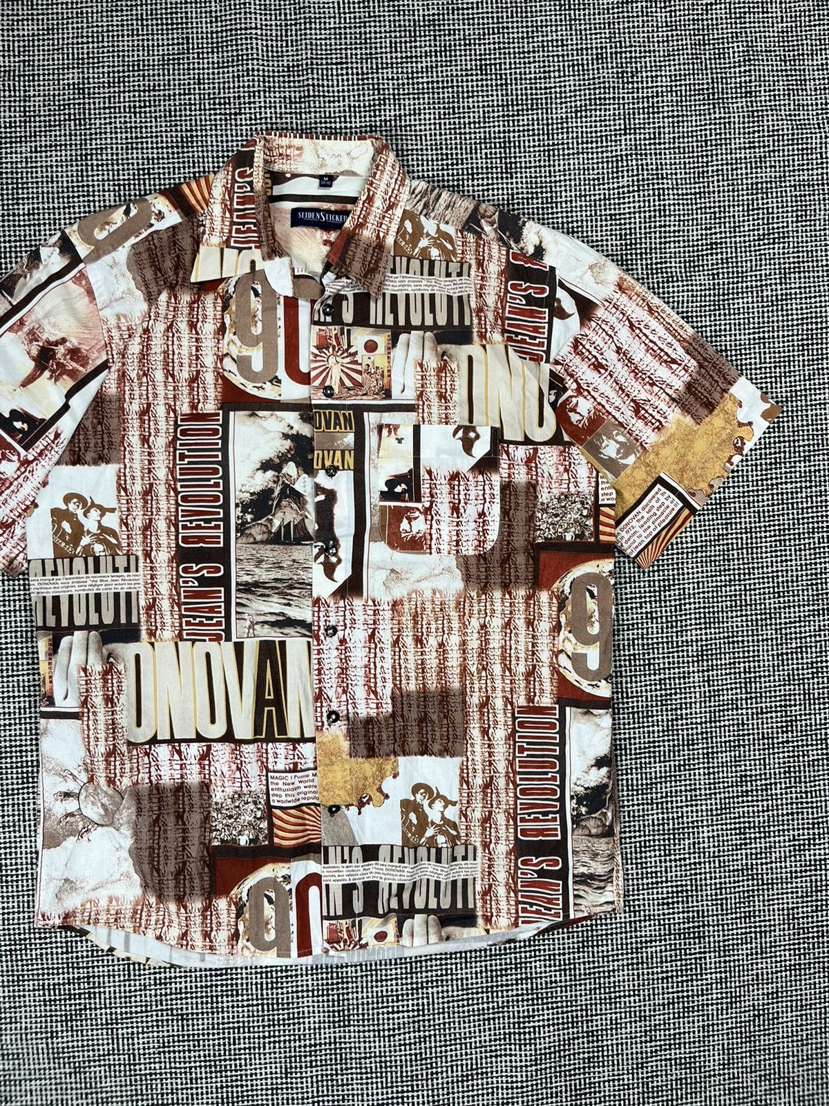 Japanese Brand × Vintage vintage newspaper style pop art button up shirt Size US M / EU 48-50 / 2 - 1 Thumbnail