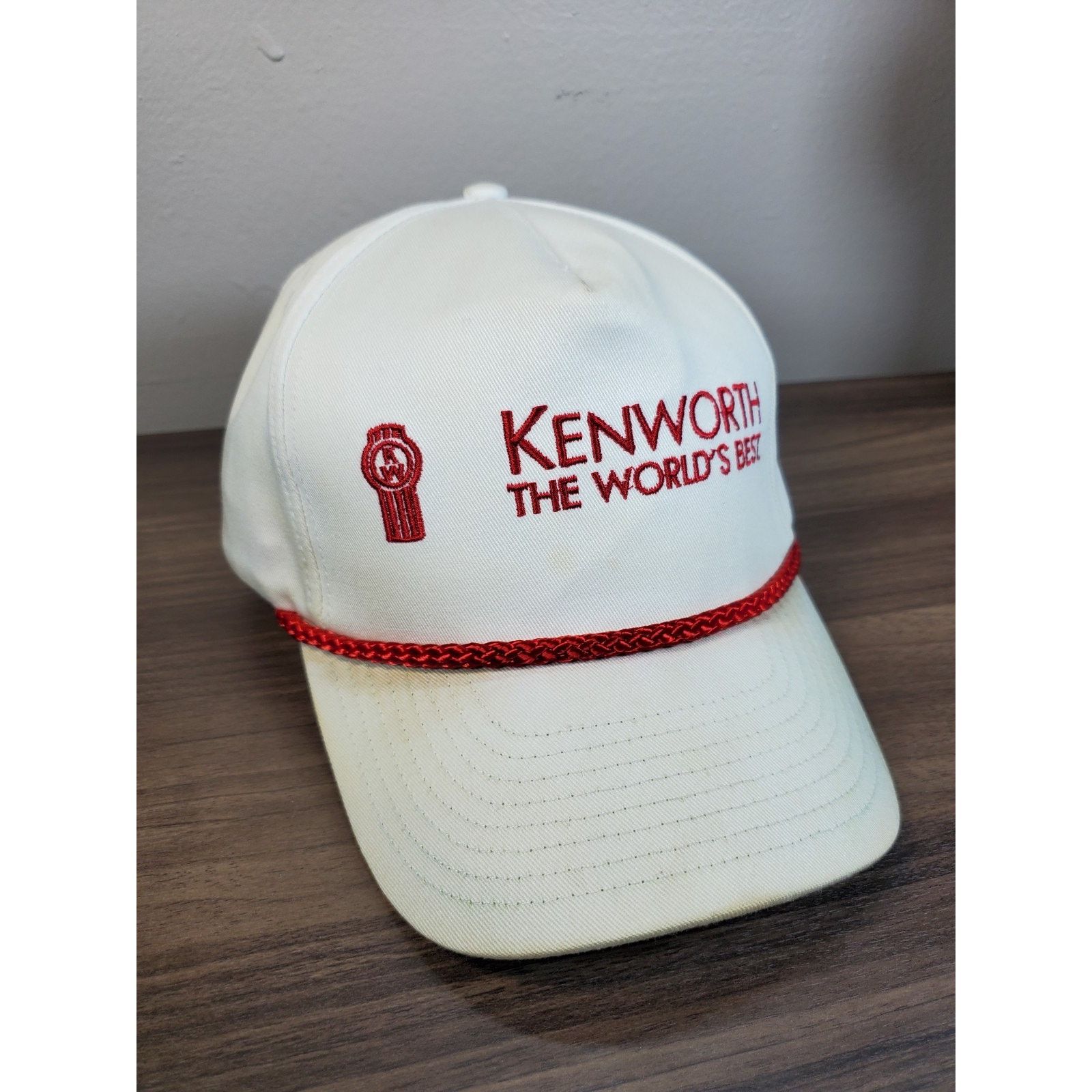 Vintage Kenworth Trucker Hat Strapback Embroidered Cap White Red Size ONE SIZE - 1 Thumbnail