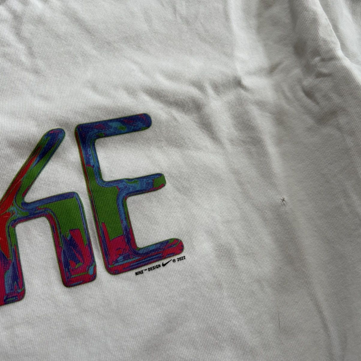 Nike DX5828-100 2022 NiKE DESiGN CHROMATiC RETRO FUTURiSM TEE Size US M / EU 48-50 / 2 - 4 Thumbnail