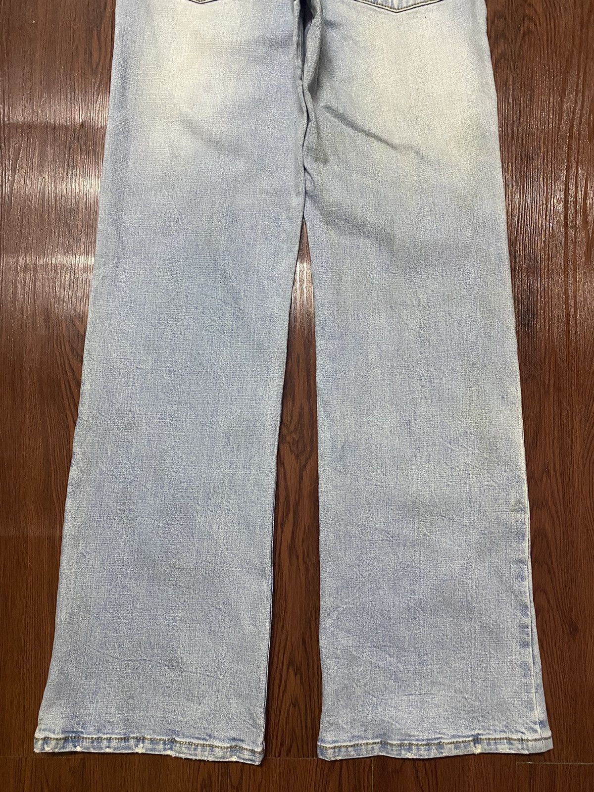 Japanese Brand Vintage Japanese Brand Blue Faded Wash Flare Style Jeans Size 28" / US 6 / IT 42 - 5 Thumbnail