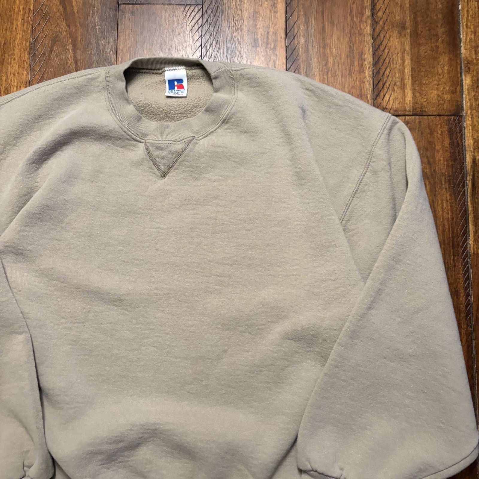 Russell Athletic Russell Athletic Sweatshirt Mens 2XL Beige Fleece Crewneck Size US XXL / EU 58 / 5 - 3 Thumbnail