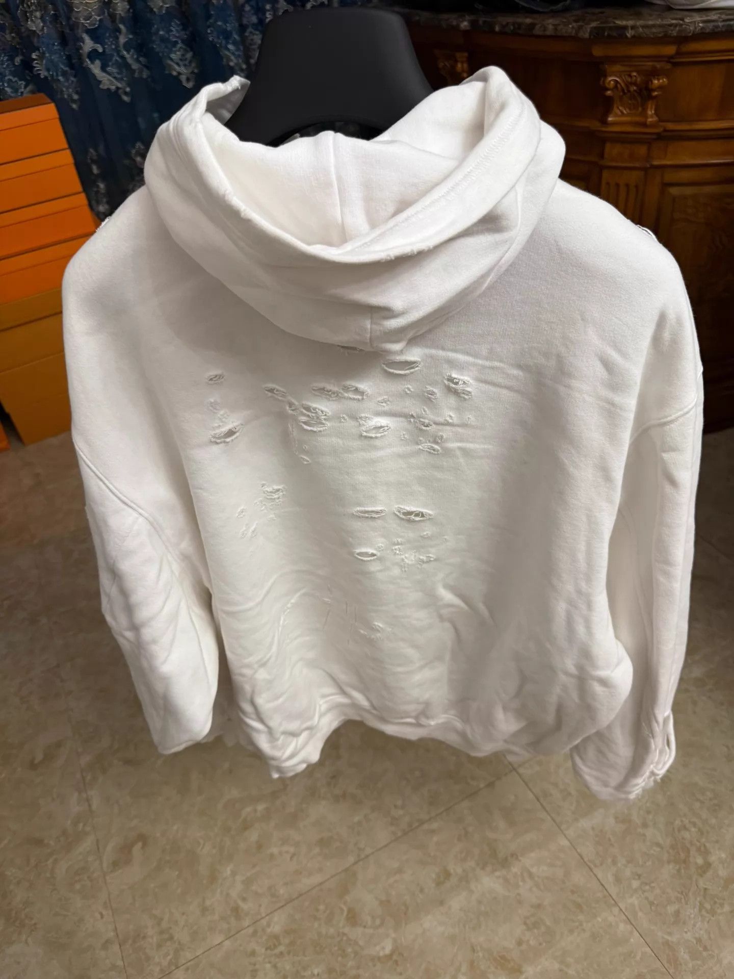 Balenciaga Balenciaga OS Hoodie S (L) Big Logo Distressed Size US S / EU 44-46 / 1 - 2 Thumbnail