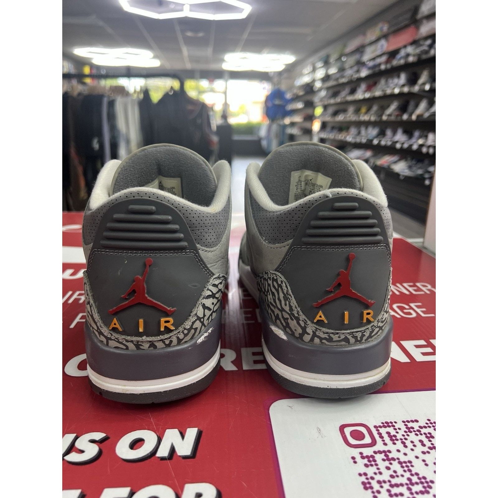 Jordan Brand Air Jordan 3 Retro Cool Grey (2021) Size 11 (CT8532-012) Size US 11 / EU 44 - 5 Thumbnail