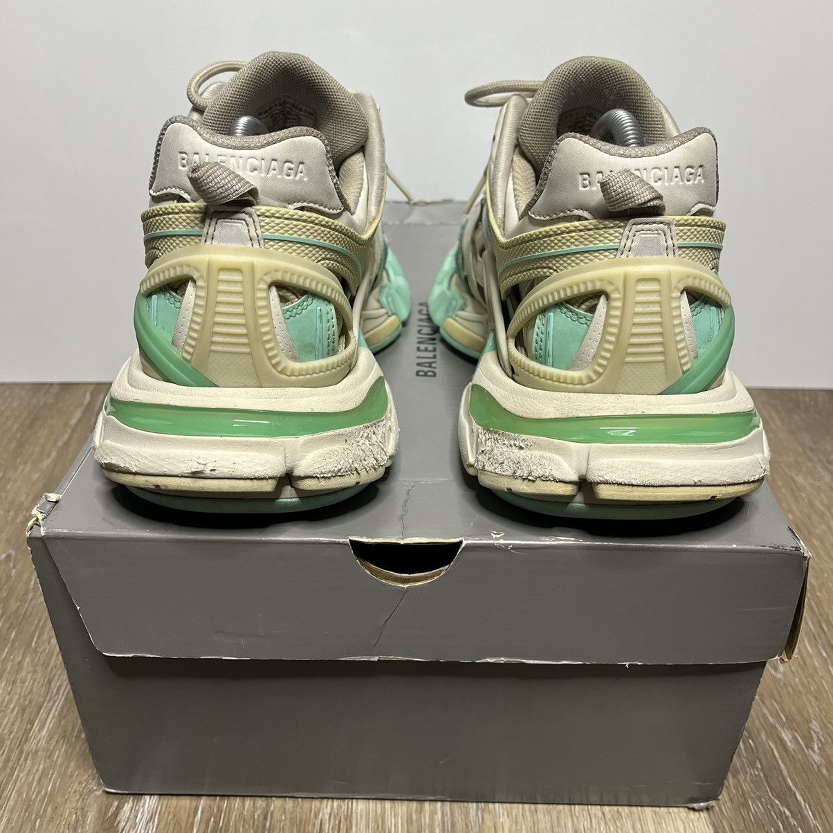 Balenciaga balenciaga track 2 Size US 7 / EU 40 - 5 Thumbnail
