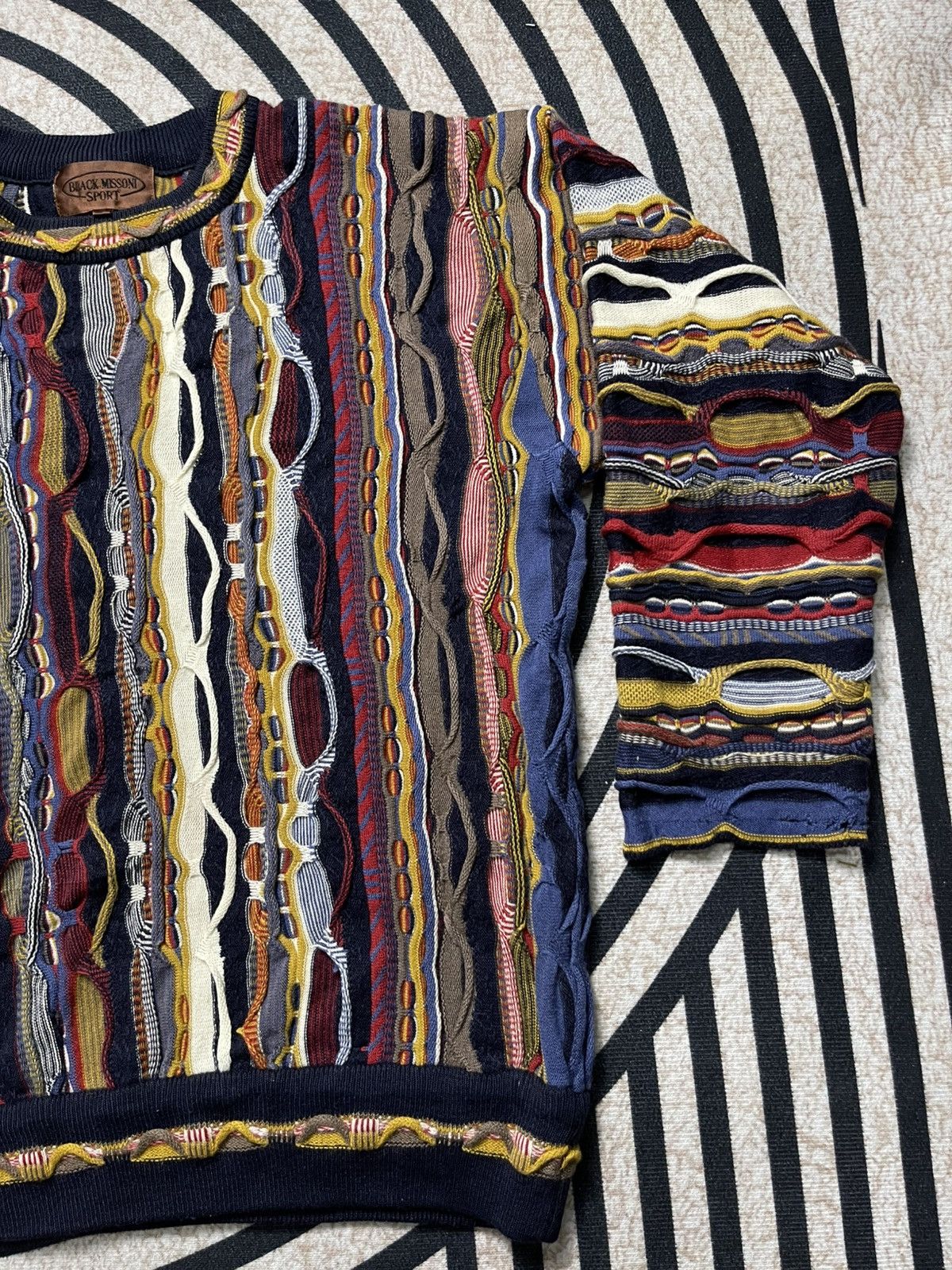 Missoni 80s BLACK MISSONI SPORT COOGI STYLE 3 D KNITWEAR RARE Size US M / EU 48-50 / 2 - 3 Thumbnail