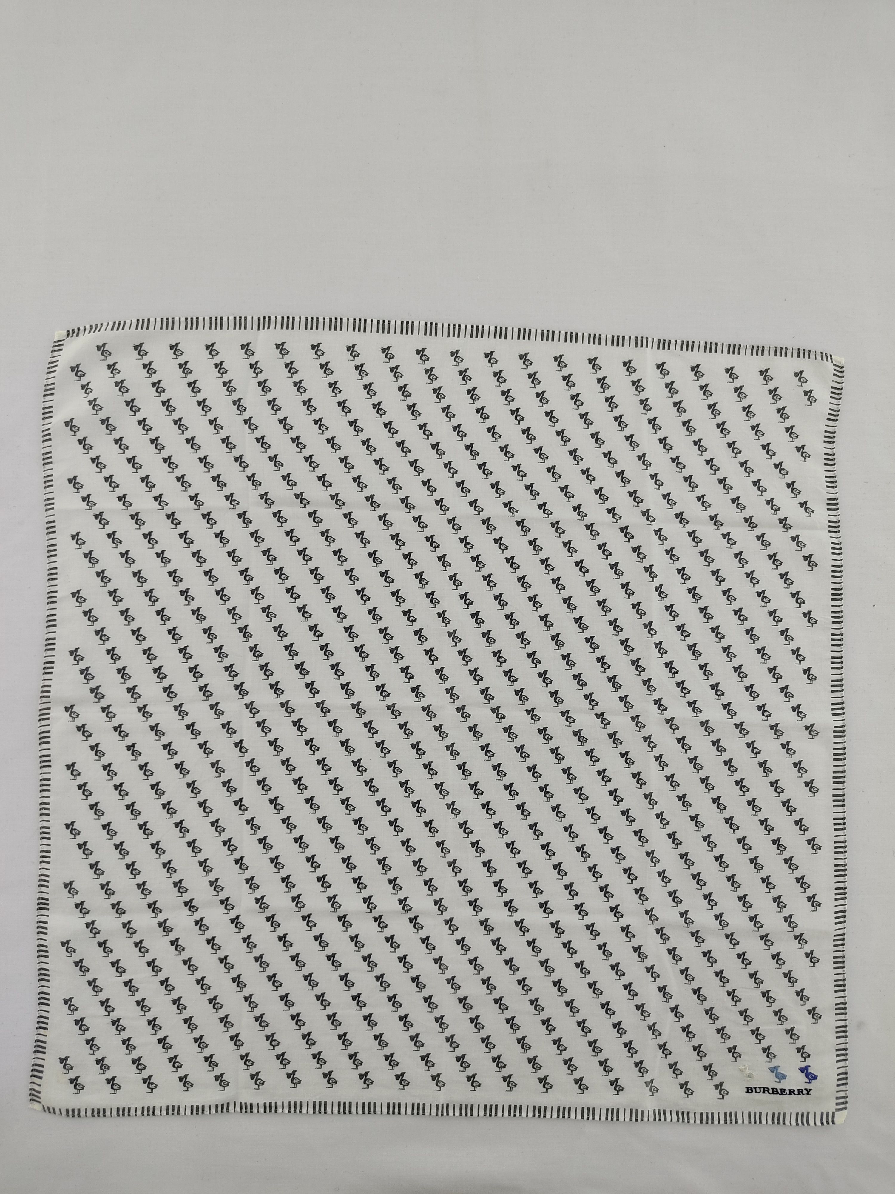 Burberry × Vintage Burberry Handkerchief / Neckwear / Bandana Size ONE SIZE - 3 Thumbnail