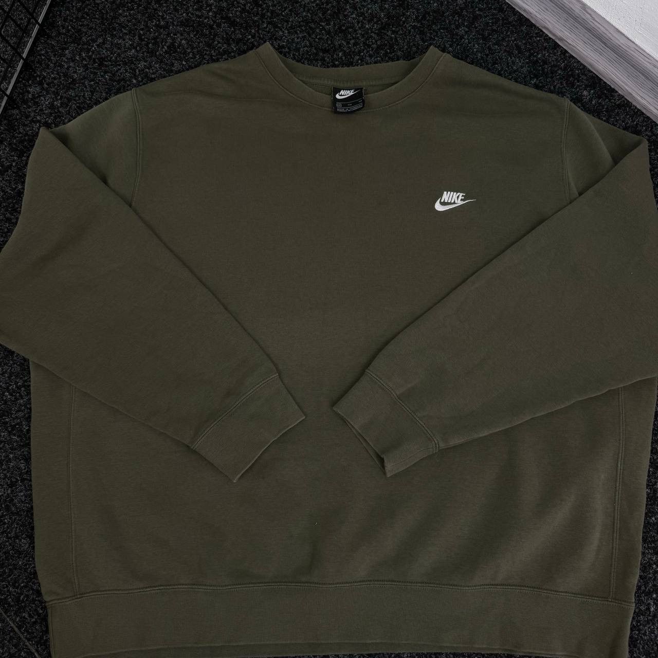 Nike Nike sweatshirt khaki mini swoosh boxy fit y2k style Size US XXL / EU 58 / 5 - 4 Thumbnail