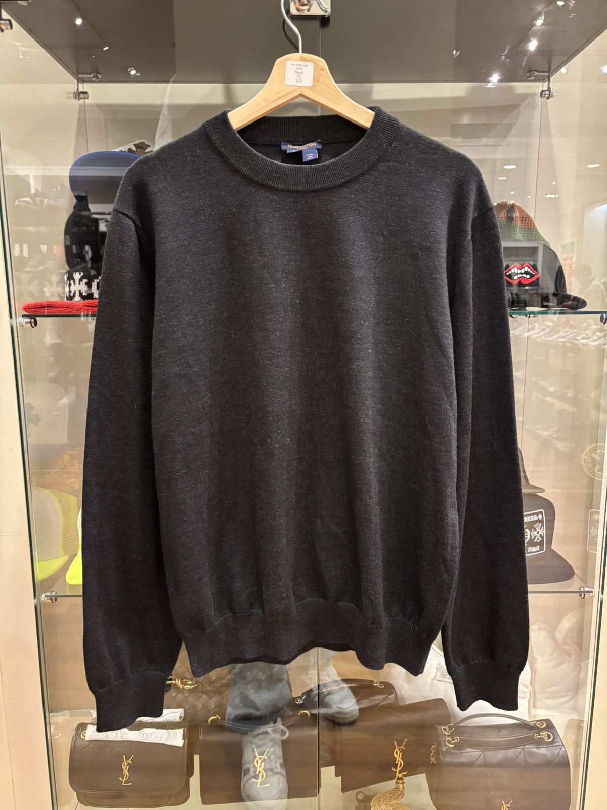 Louis Vuitton Louis Vuitton Wool Knit Employee Sweater Size US M / EU 48-50 / 2 - 1 Thumbnail