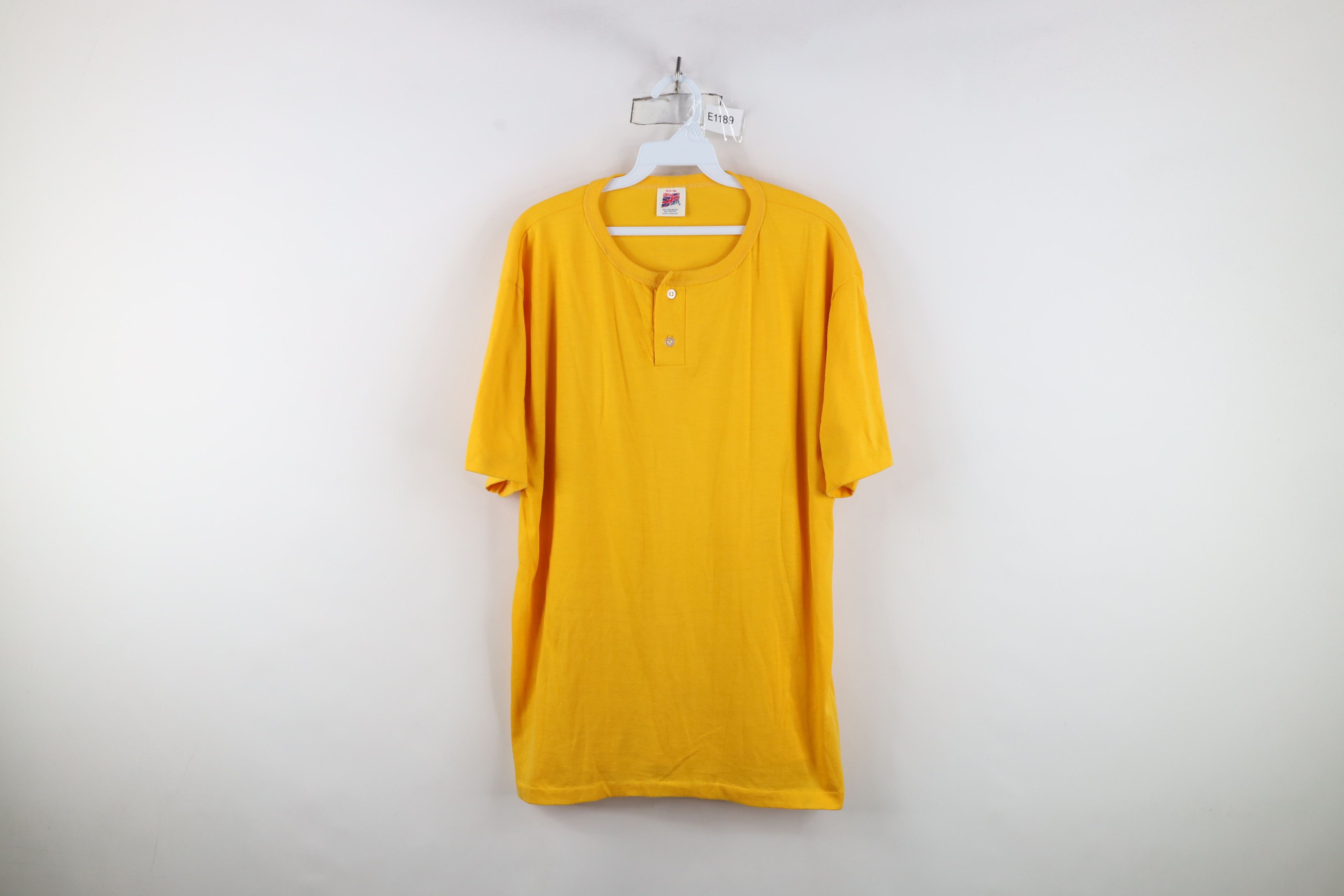 Vintage Vintage 90s Streetwear Blank Short Sleeve Henley T-Shirt Size US XL / EU 56 / 4 - 1 Thumbnail