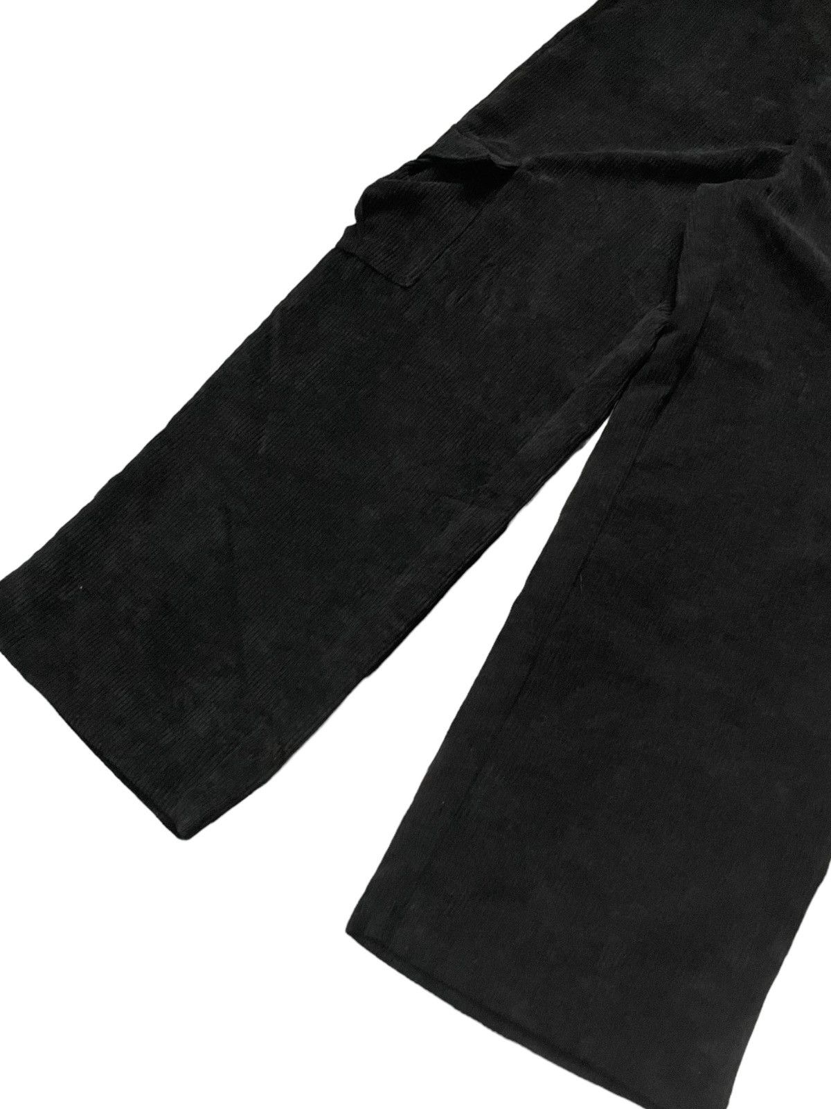 20471120 × Japanese Brand Baggy Corduroy Balenciaga Style Cargo Pants Unknown Brand Size US 30 / EU 46 - 4 Thumbnail