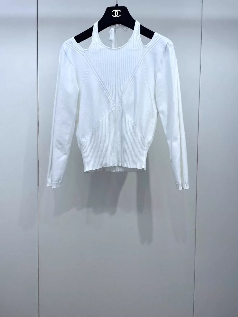Chanel Chanel 24Bb backless neck knitted long sleeves 2504-Nextar Size XXS / US 00 / IT 34 - 1 Thumbnail