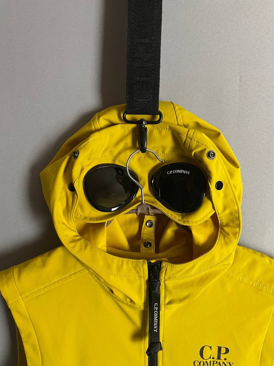 C.P. Company C.P. Company Vest Yellow Jacket Shell-R Soft Shell Size US XS / EU 42 / 0 - 3 Thumbnail