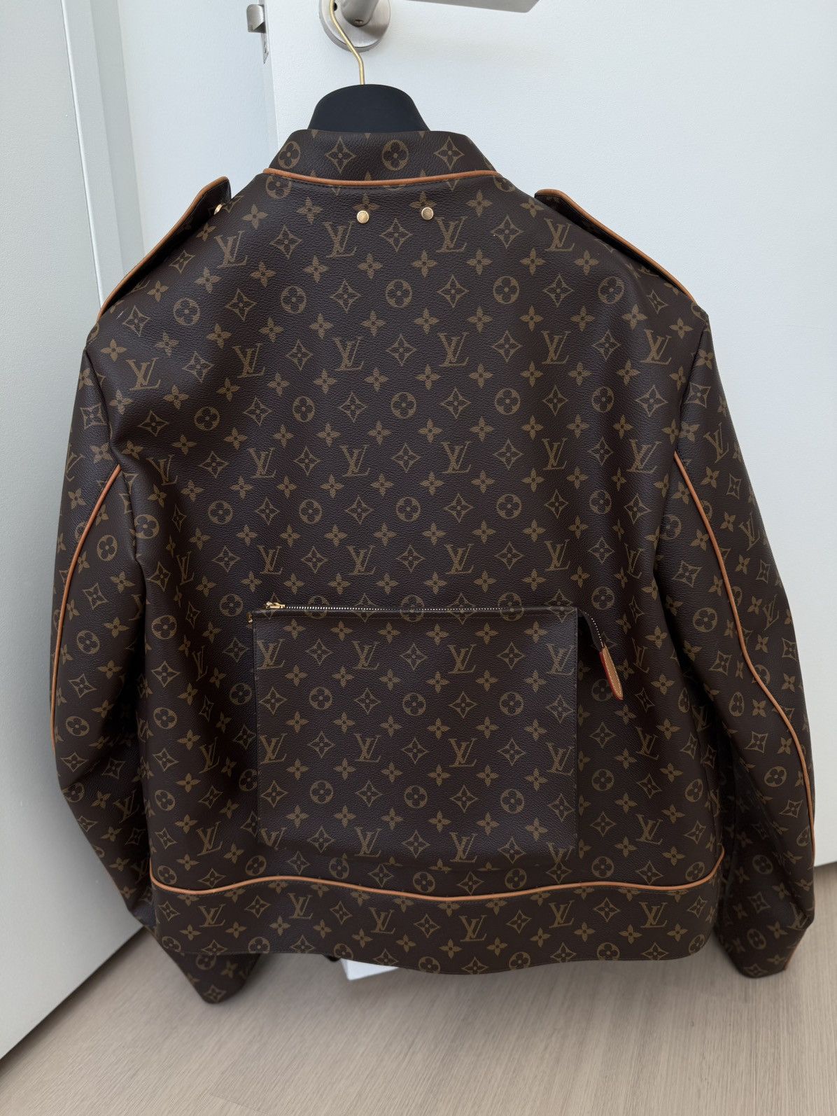 Louis Vuitton Louis Vuitton Monogram Admiral Jacket Size US L / EU 52-54 / 3 - 3 Thumbnail