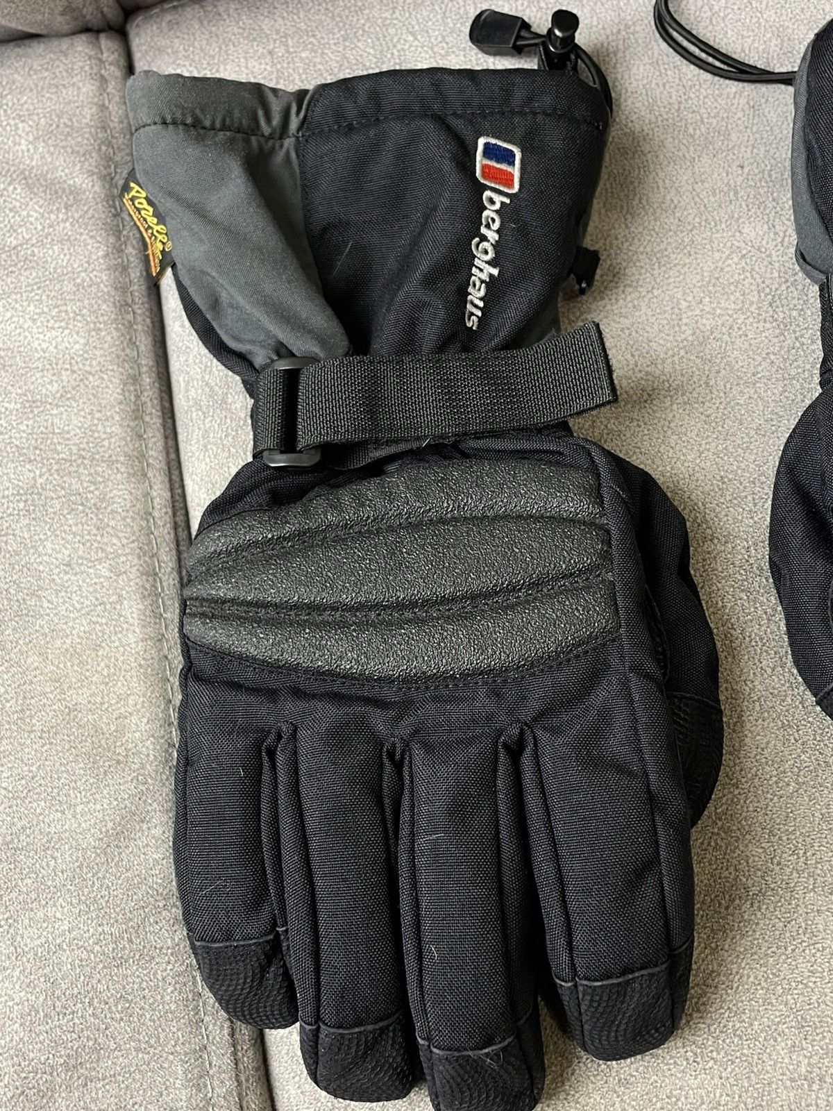 Berghaus Vintage Berghaus Ski Outdoor Gloves Size ONE SIZE - 3 Thumbnail