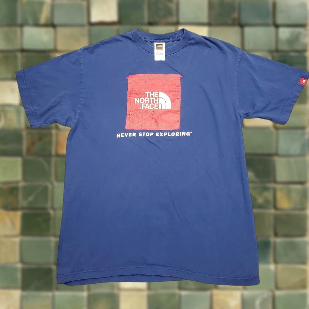 The North Face The North Face T Shirt Mens M Blue Short Sleeve Crewneck Outdoor Casual Tee Size US M / EU 48-50 / 2 - 1 Thumbnail