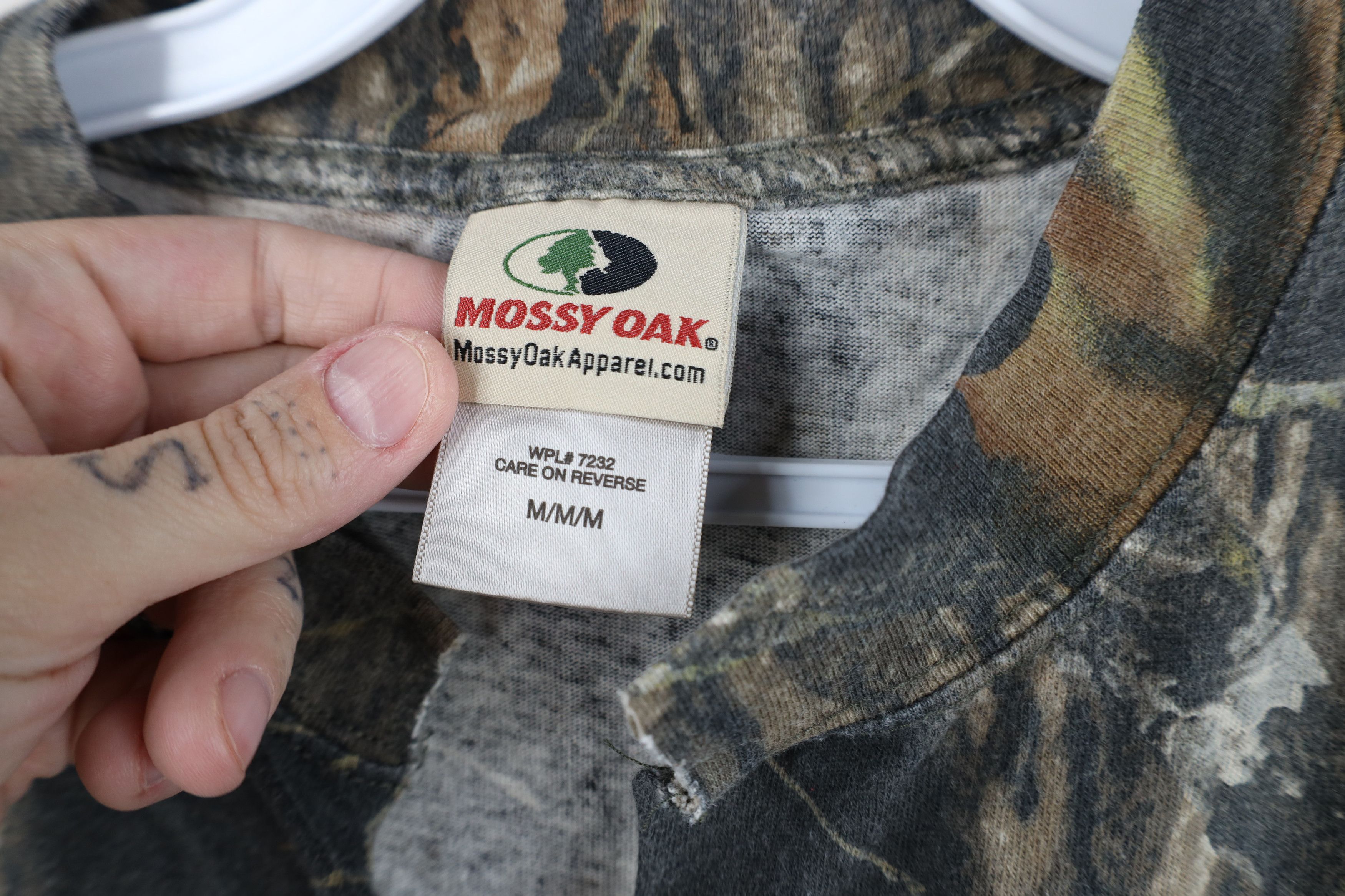 Mossy Oaks × Vintage Vintage Mossy Oak Camouflage Cut Off Sleeveless T-Shirt Size US M / EU 48-50 / 2 - 7 Thumbnail