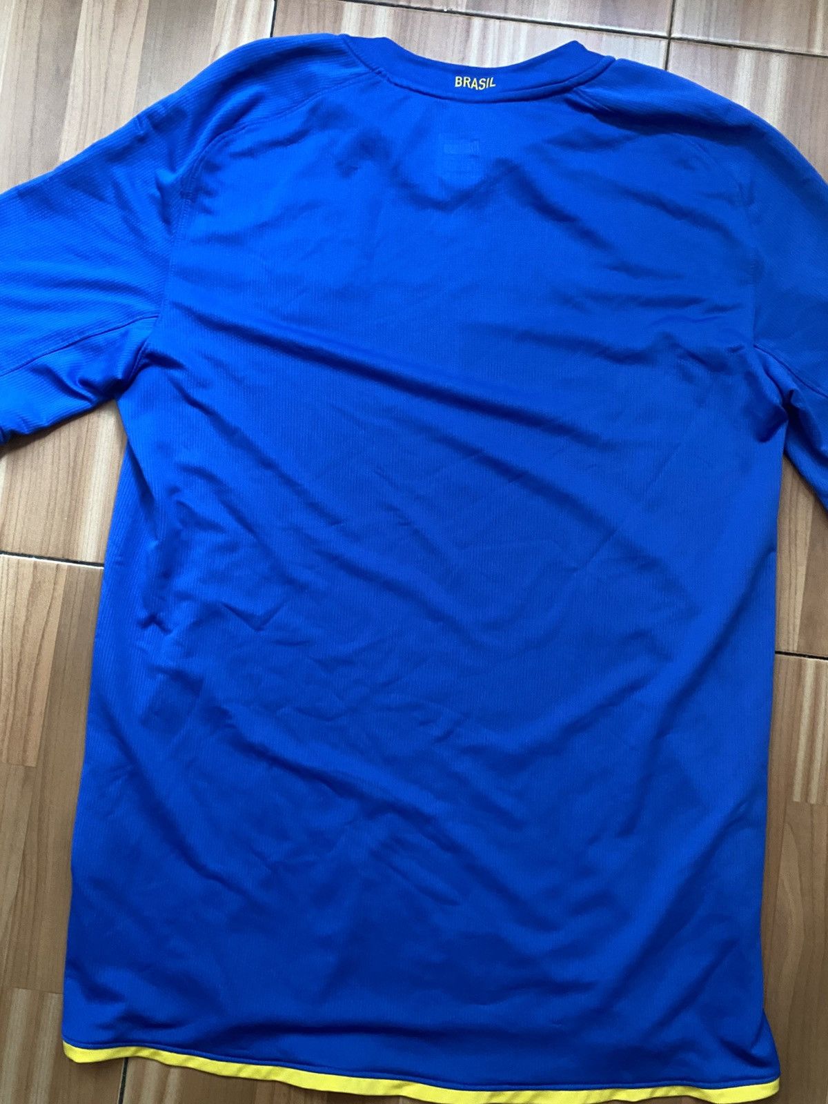 Nike Nike BRAZIL 2008 2010 AWAY FOOTBALL SHIRT SOCCER JERSEY Size US M / EU 48-50 / 2 - 6 Thumbnail
