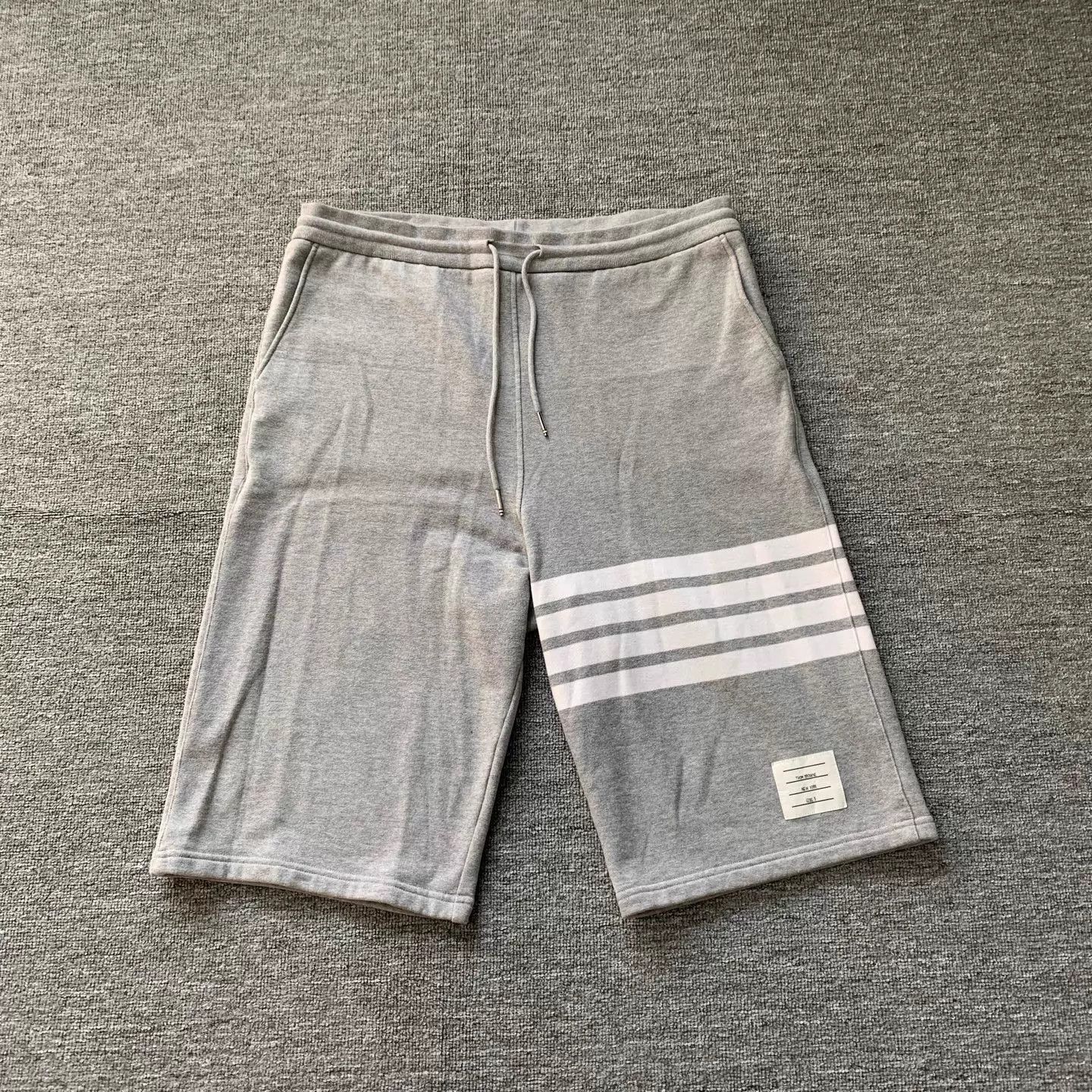 Thom Browne TB Gray 4Stripe Short 5 95 New Left Back Leg Stain Size US 38 / EU 54 - 1 Thumbnail