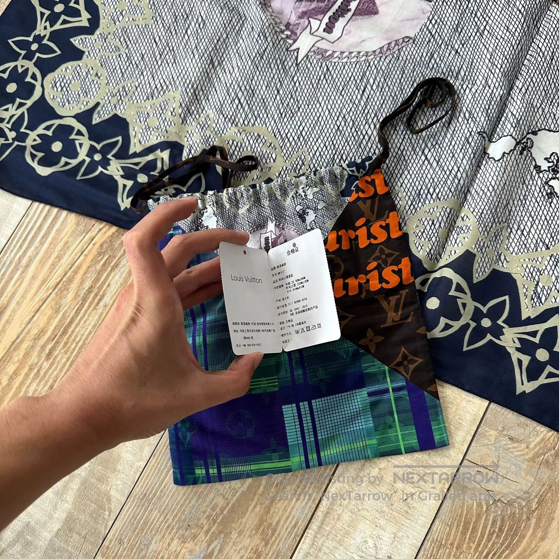 Louis Vuitton Louis Vuitton Virgil Slogan Triple Mask Scarf. Size ONE SIZE - 7 Thumbnail
