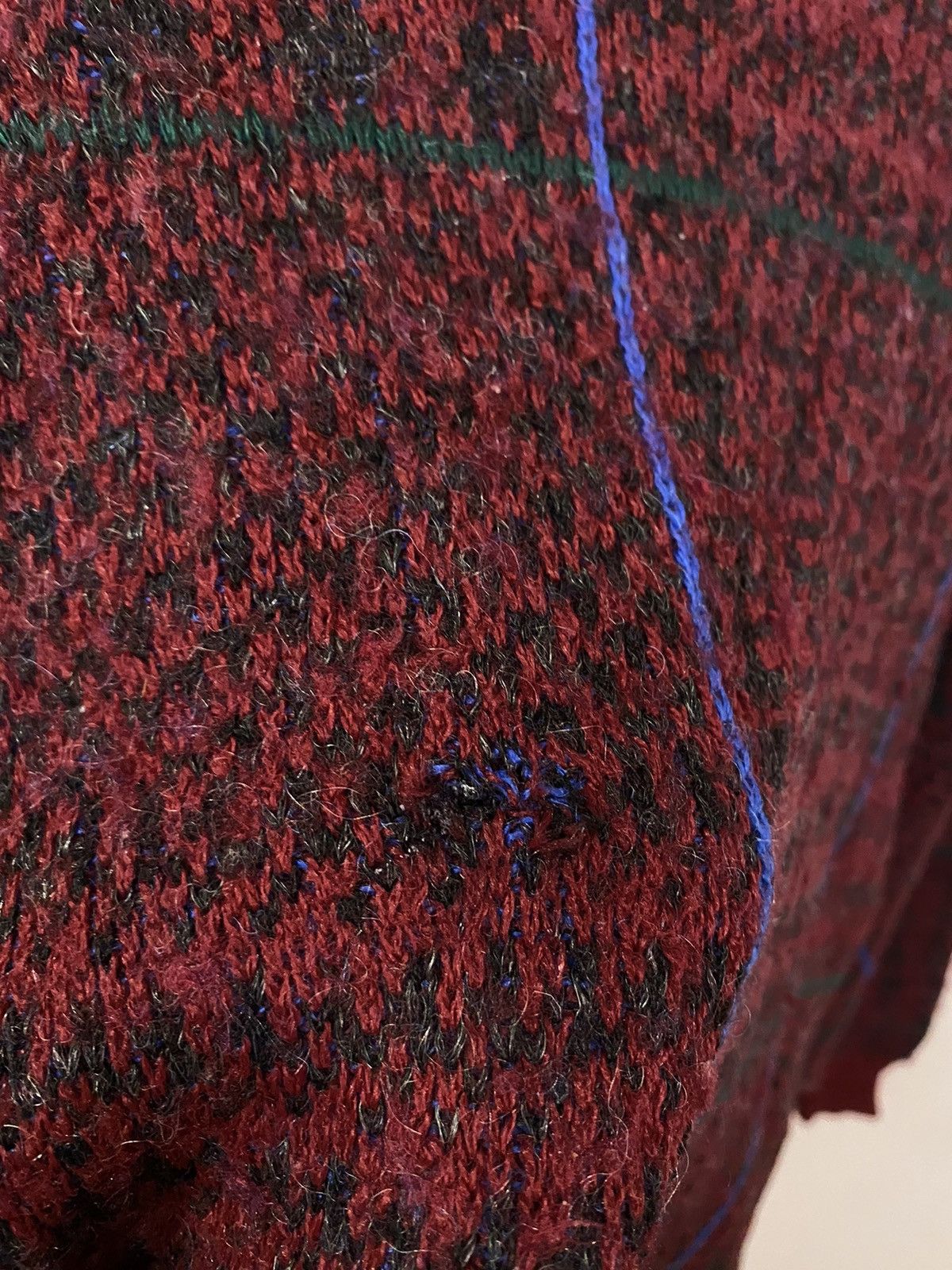 Yves Saint Laurent 90’s Wool YSL Sweater Burgundy Size US M / EU 48-50 / 2 - 14 Thumbnail