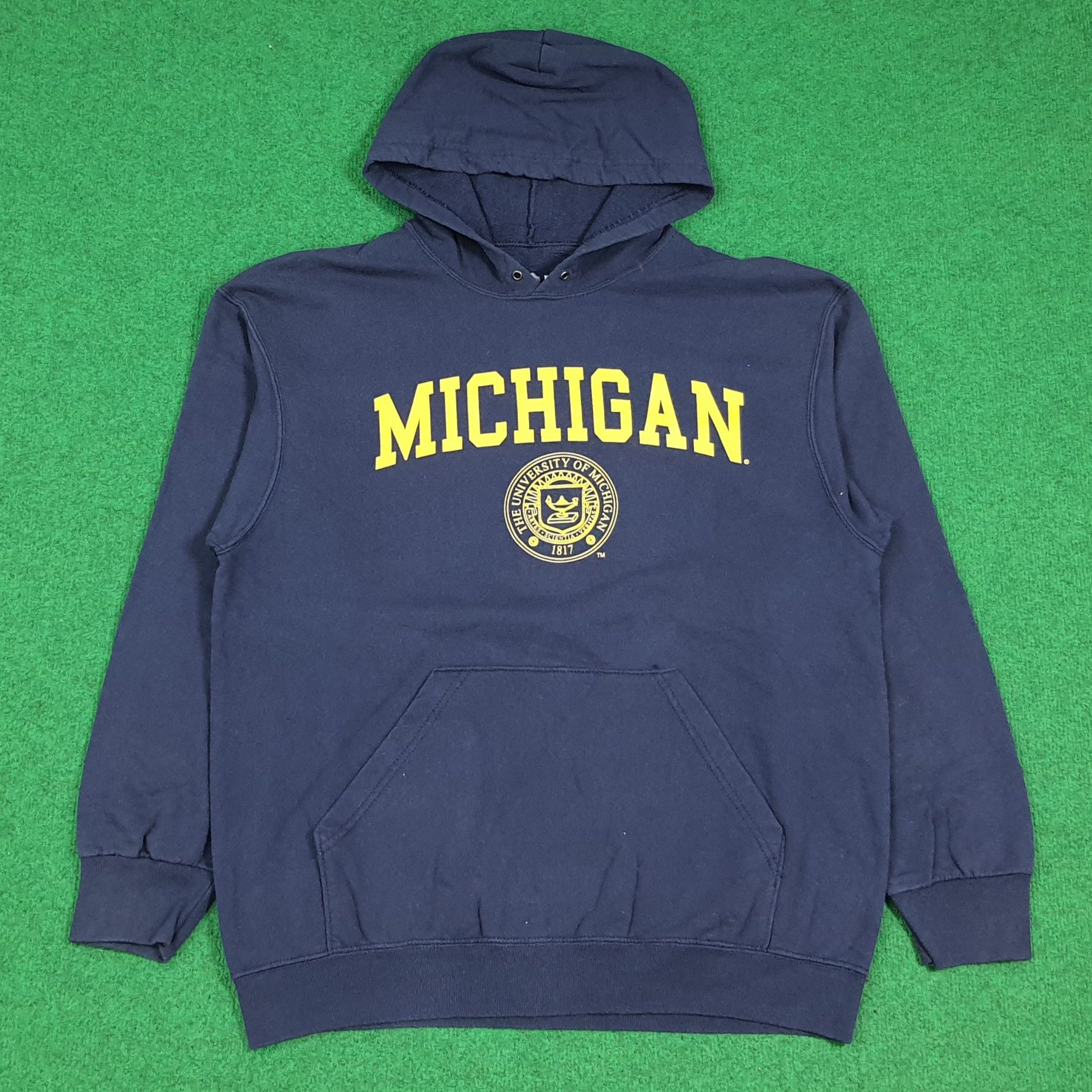 Vintage Vintage University of Michigan Hoodie C284N16 Size US L / EU 52-54 / 3 - 1 Thumbnail