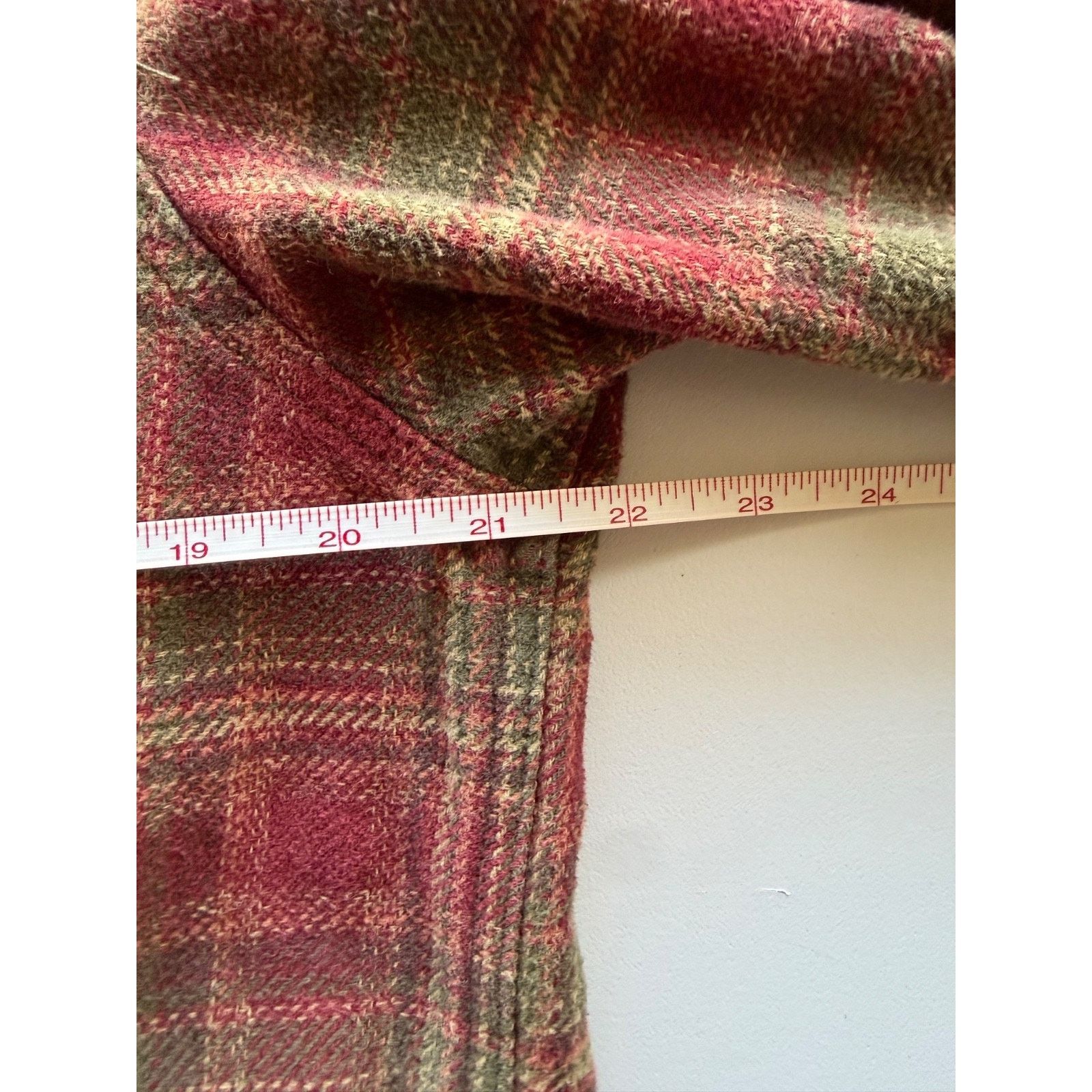 Orvis Med. Orvis Men's Heavy Weight Brushed Flannel Shacket Plaid Size US M / EU 48-50 / 2 - 8 Thumbnail