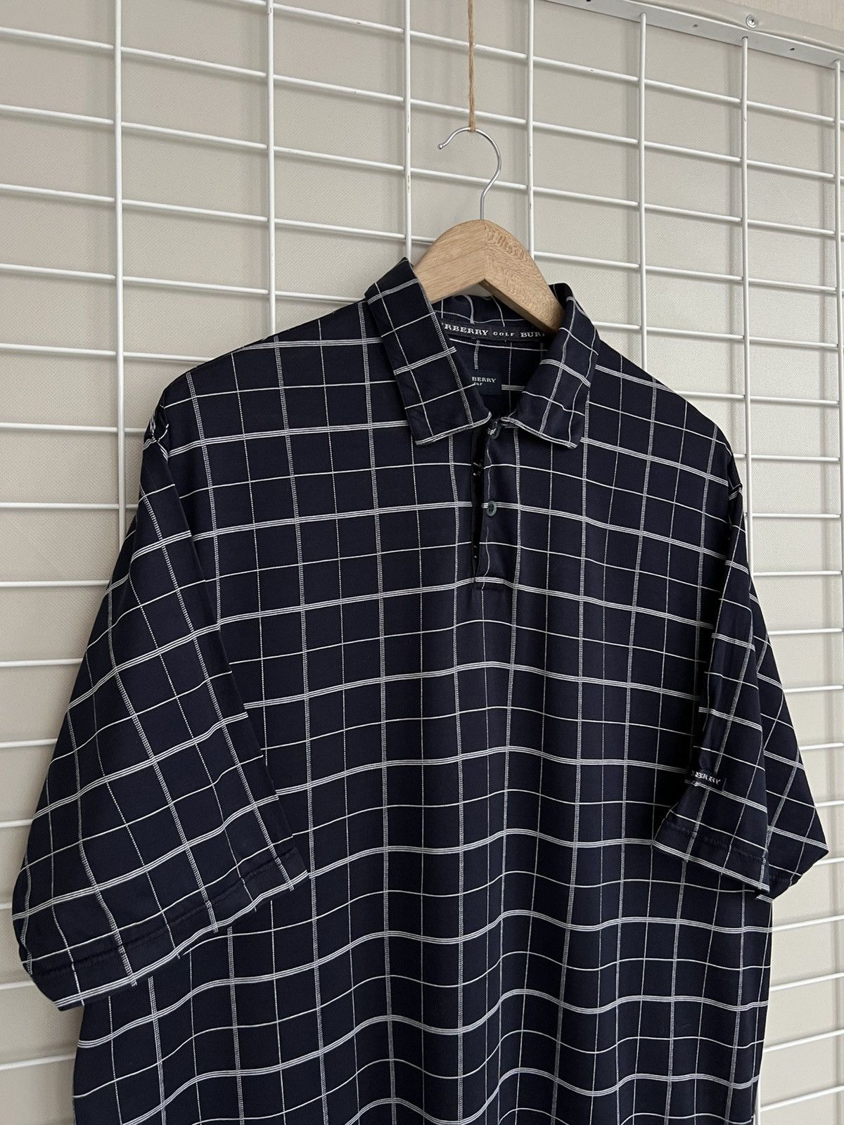 Burberry Burberry Golf Nova Checked Polo Shirt Size L Short Sleeve Size US L / EU 52-54 / 3 - 3 Thumbnail