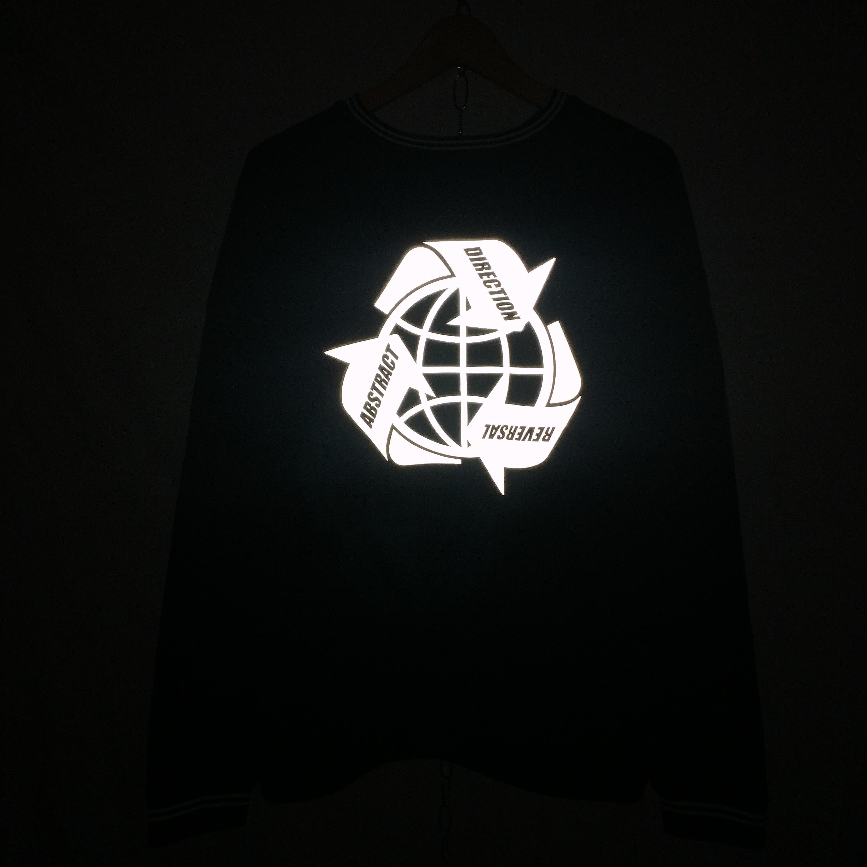 Japanese Brand Japanese Brand Sweatshirt 3M Reflective Crewneck Size US L / EU 52-54 / 3 - 2 Thumbnail