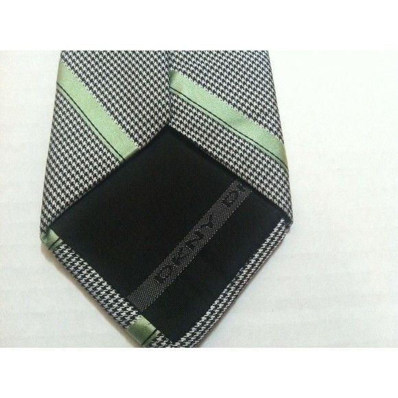 DKNY DKNY MENS NEW GRAY 100%SILK STRIPED TIE WIDTH: 2 7/8" Size ONE SIZE - 3 Thumbnail