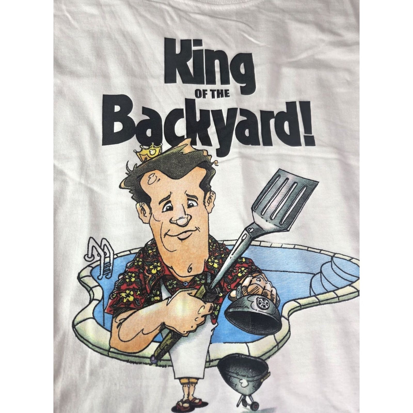Fruit Of The Loom VINTAGE King Of The Backyard T Shirt XL White Mens Funny Dad BBQ Fruit Size US XL / EU 56 / 4 - 3 Thumbnail
